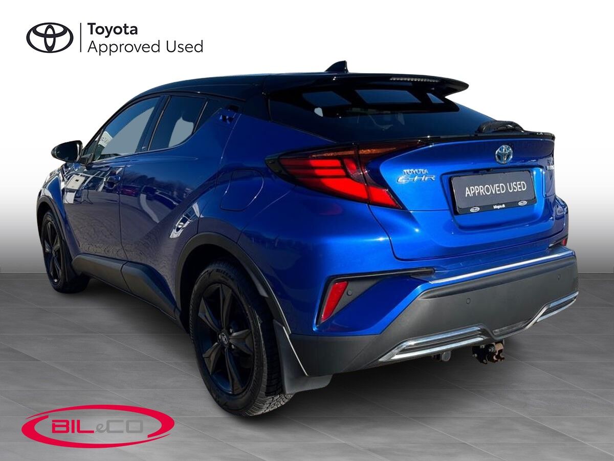 Billede af Toyota C-HR 2,0 Hybrid C-LUB Premium Multidrive S 184HK 5d Aut.