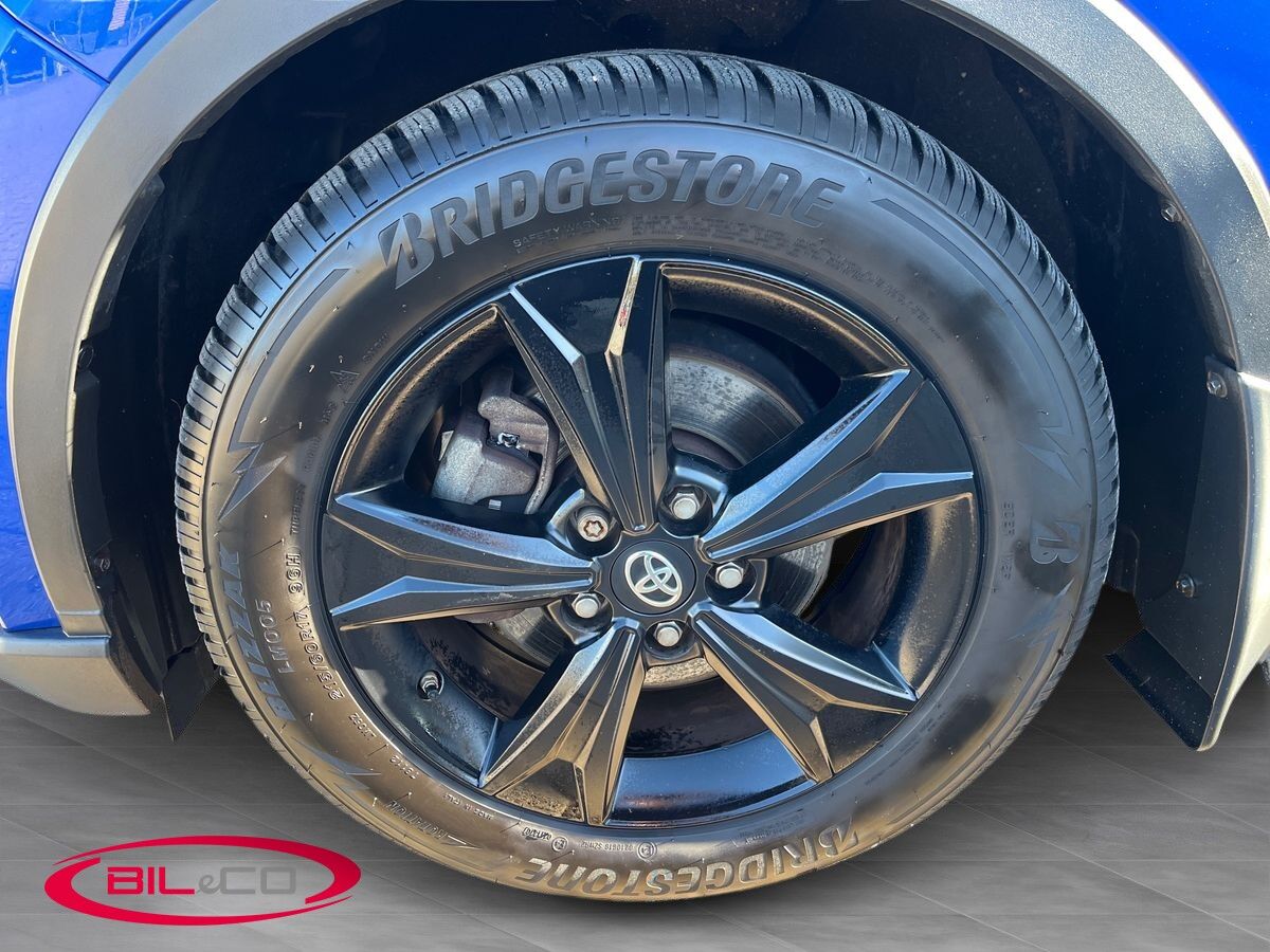 Billede af Toyota C-HR 2,0 Hybrid C-LUB Premium Multidrive S 184HK 5d Aut.