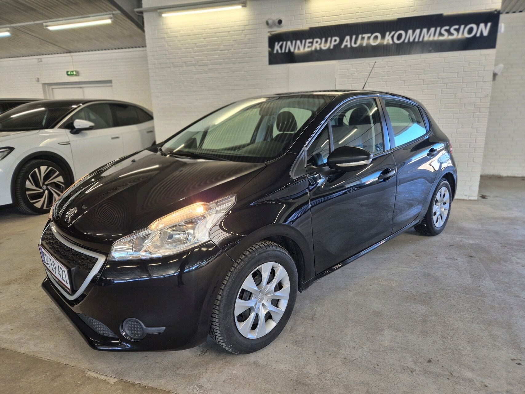 Billede af Peugeot 208 1,0 VTi Access + AirSound 68HK 5d