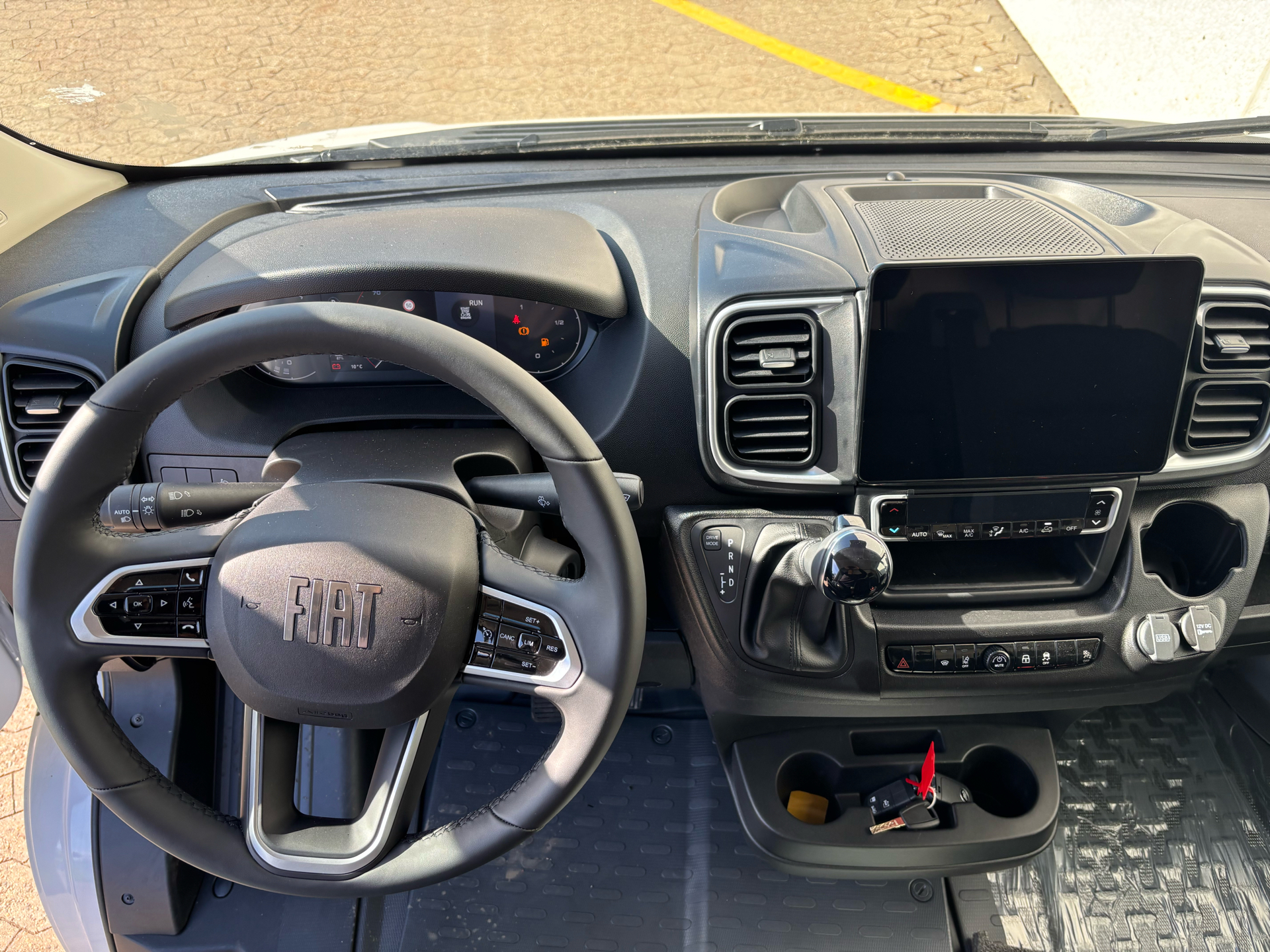 Billede af Fiat Ducato 35M L3H2 2,2 Multijet Pro 180HK Van 8g Aut.