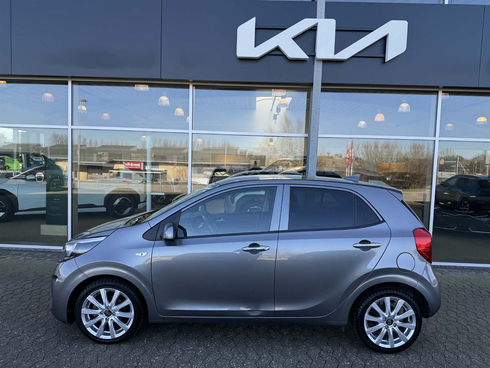 Billede af Kia Picanto 1,0 MPI Prestige m/Upgrade 67HK 5d Aut.