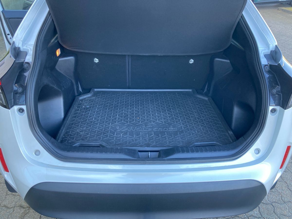 Billede af Toyota Yaris Cross 1,5 Hybrid Style 116HK 5d Trinl. Gear