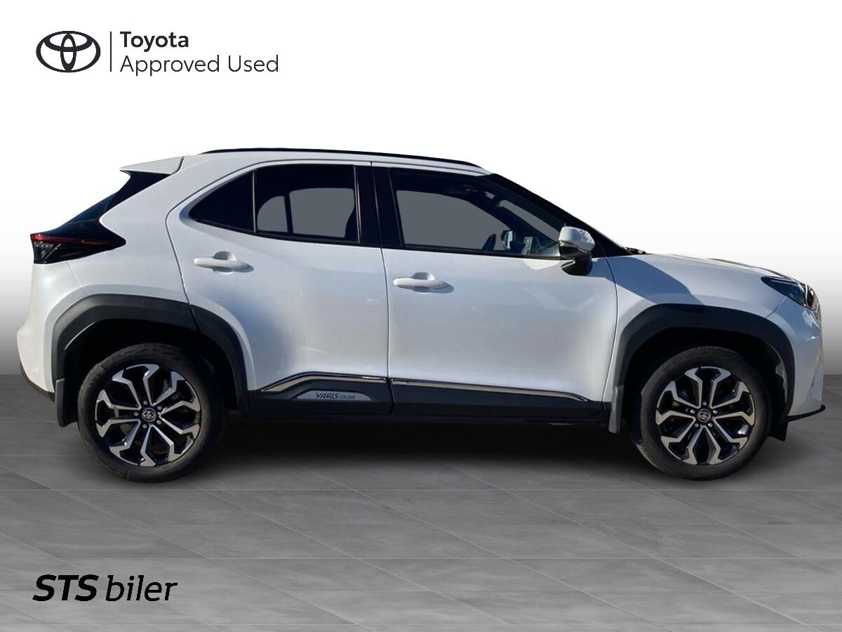 Billede af Toyota Yaris Cross 1,5 Hybrid Style 116HK 5d Trinl. Gear