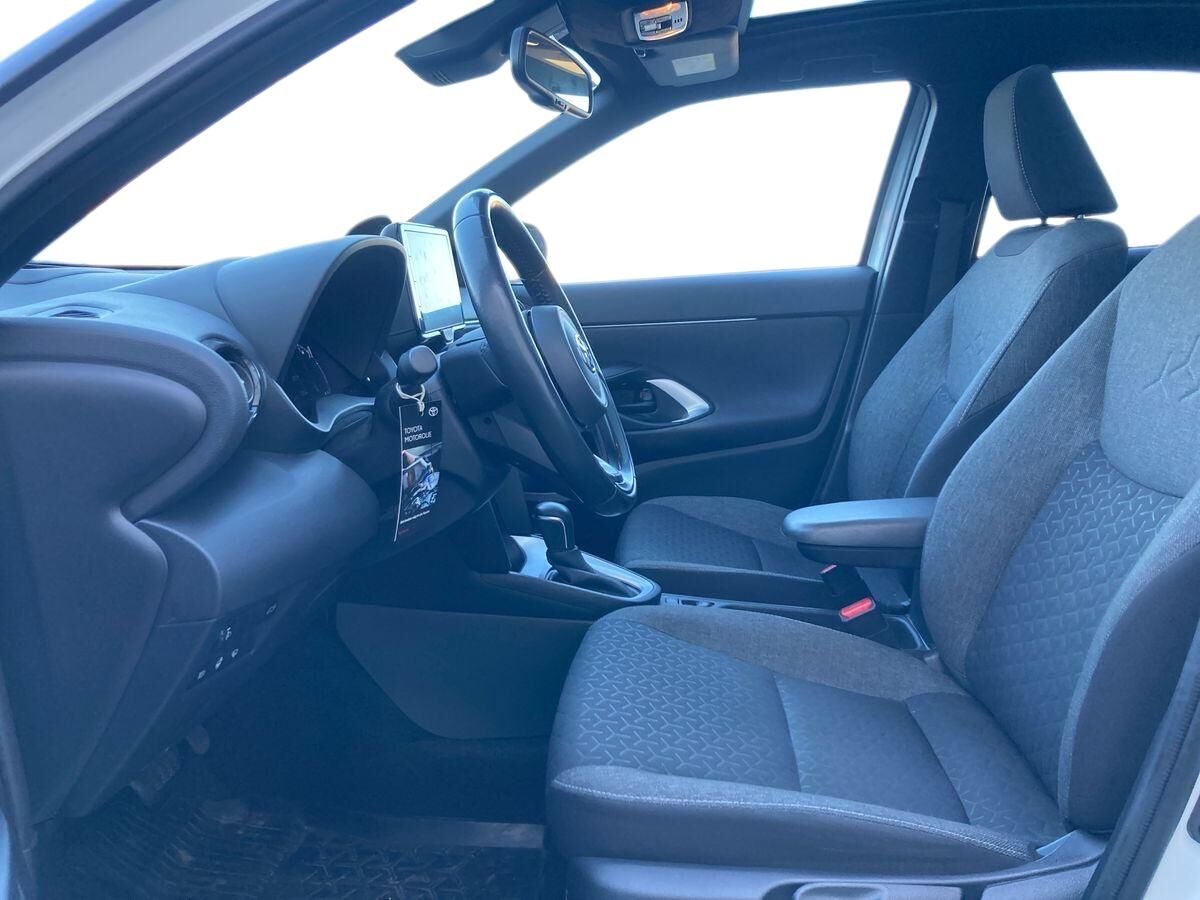 Billede af Toyota Yaris Cross 1,5 Hybrid Style 116HK 5d Trinl. Gear