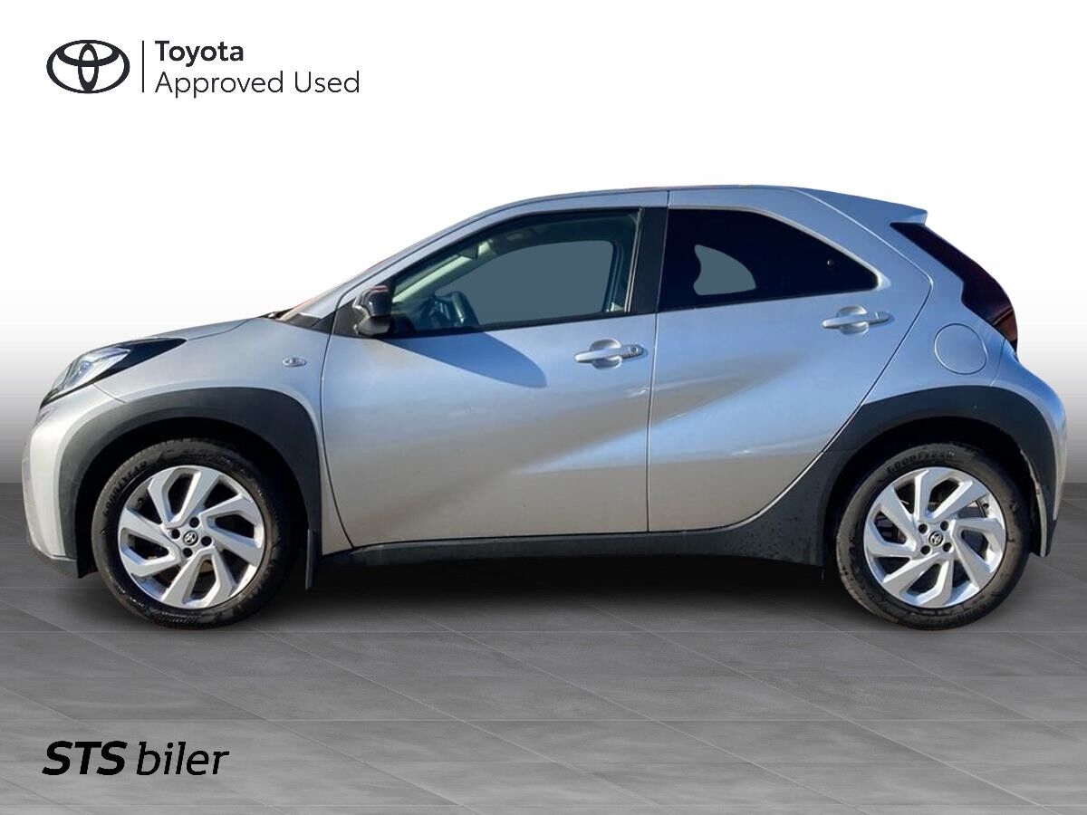 Billede af Toyota Aygo X 1,0 VVT-I Active 72HK 5d