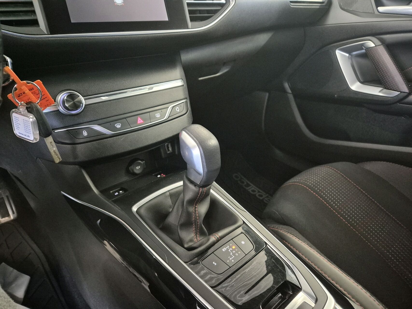 Billede af Peugeot 308 SW 1,6 BlueHDi GT Line EAT6 120HK Stc 6g Aut.