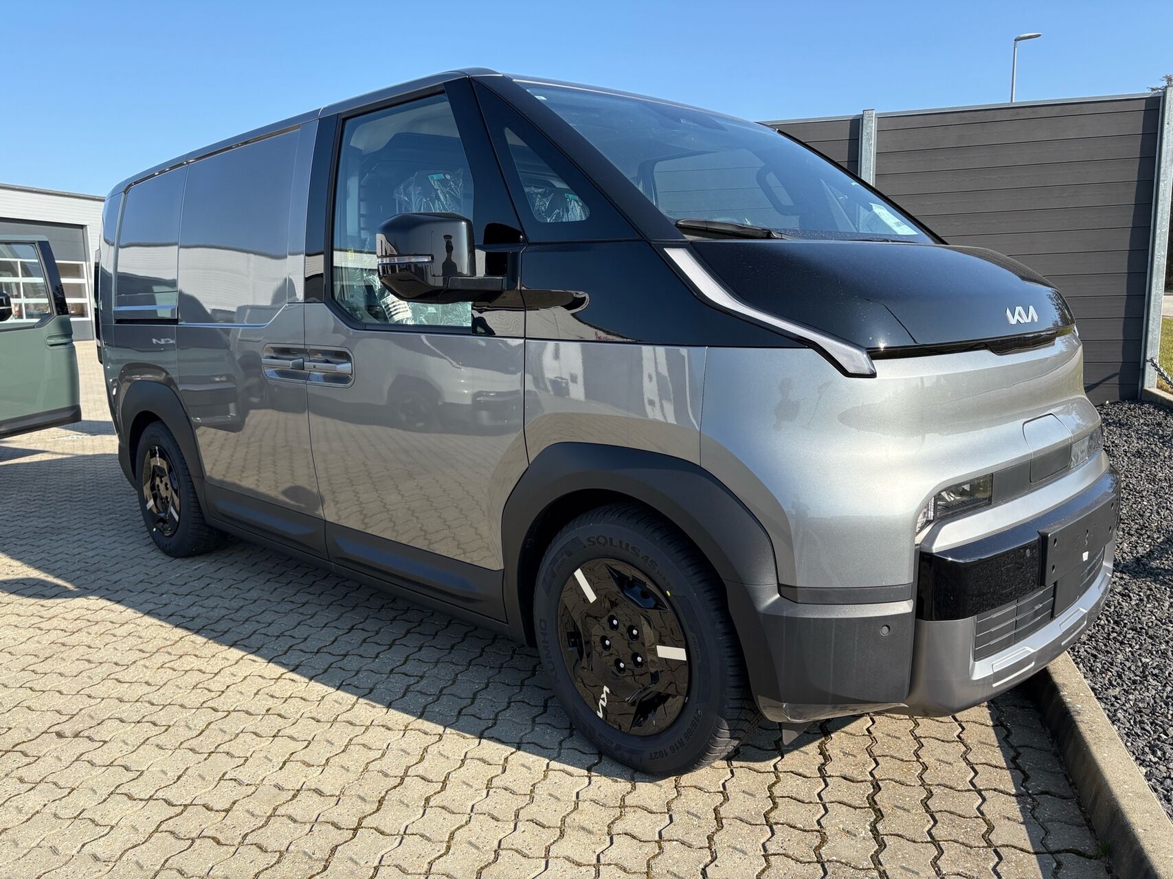 Billede af Kia PV5 Cargo L2H1 EL Long Range Work 163HK Van Aut.