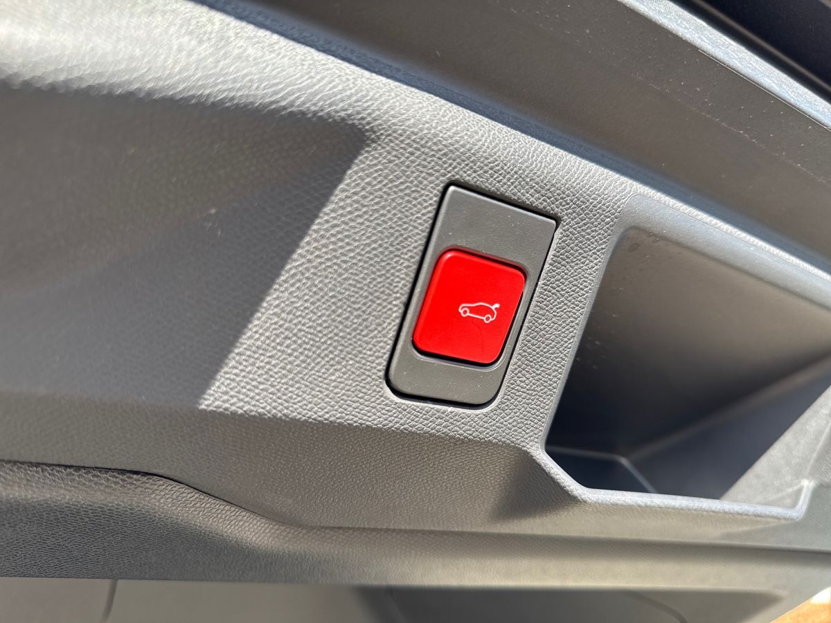 Billede af Peugeot e-5008 EL GT Pack 210HK 5d Aut.