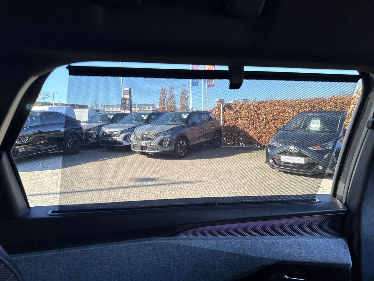 Billede af Peugeot e-5008 EL GT Pack 210HK 5d Aut.