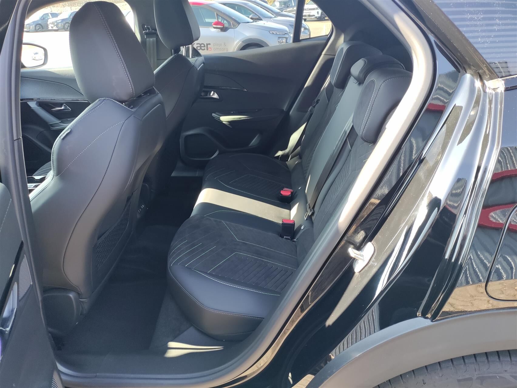 Billede af Peugeot e-2008 EL GT 156HK 5d Aut.