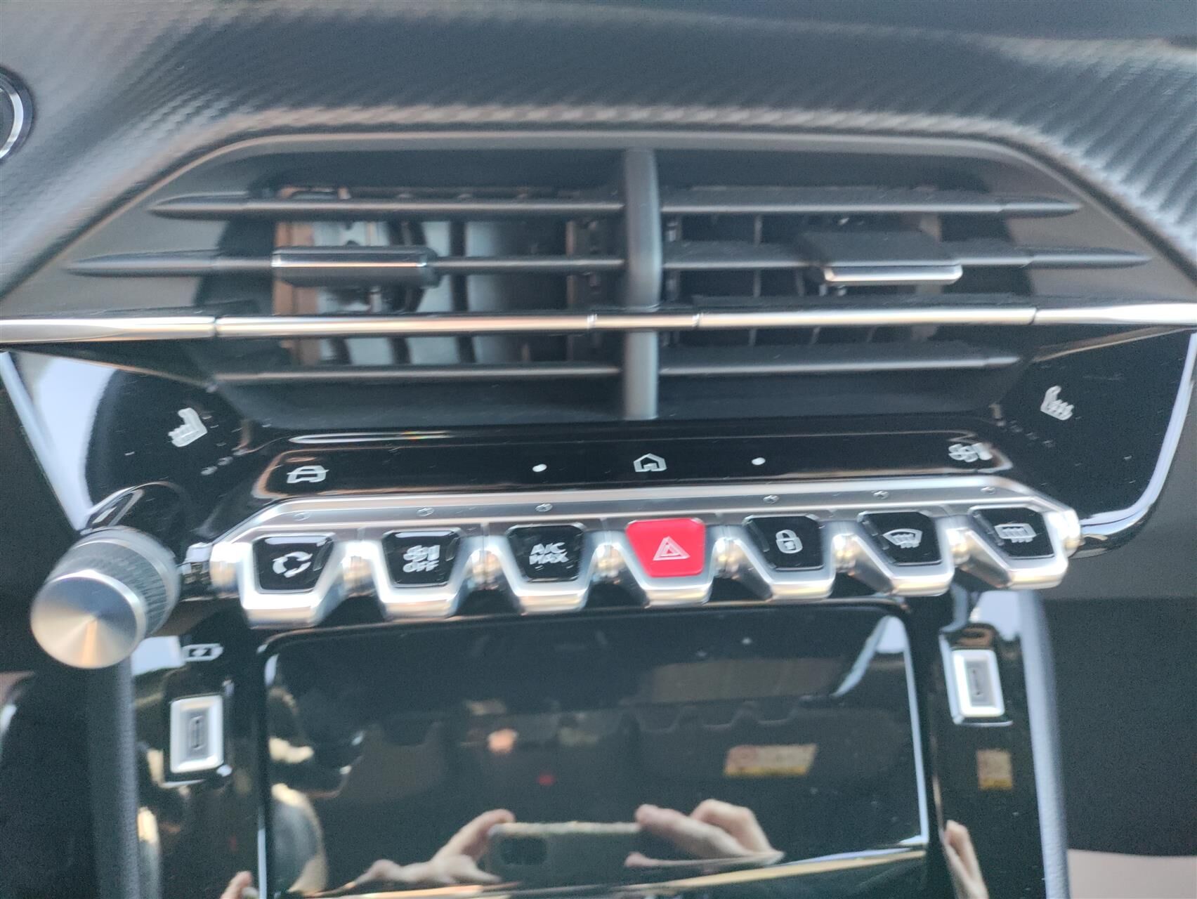 Billede af Peugeot e-2008 EL GT 156HK 5d Aut.