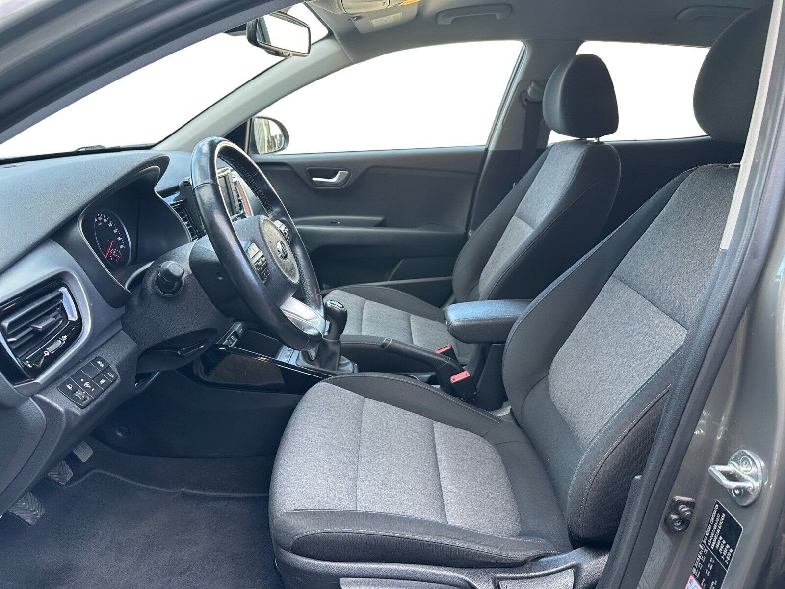 Billede af Kia Stonic 1,0 T-GDI Edition 100HK 5d