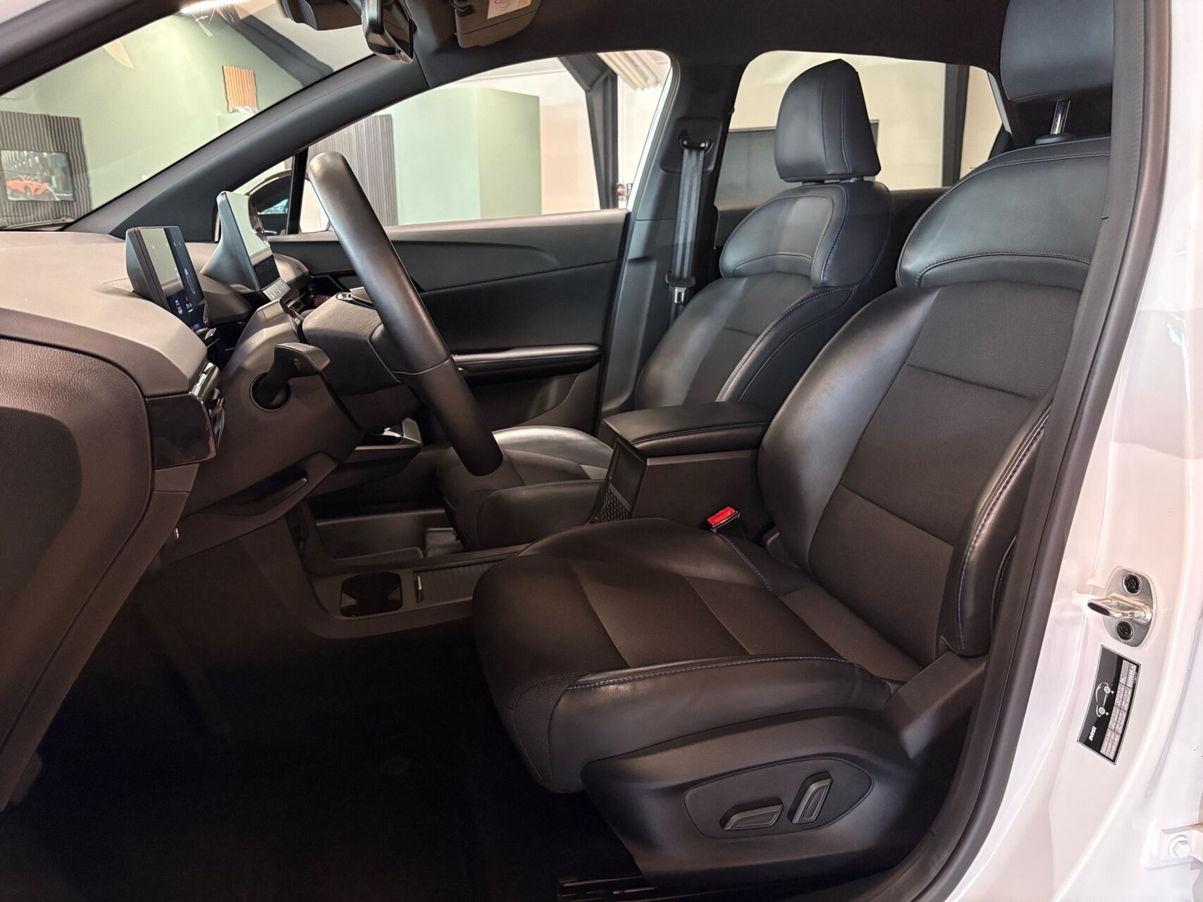 Billede af MG MG4 Electric EL Luxury Long Range 204HK 5d Aut.