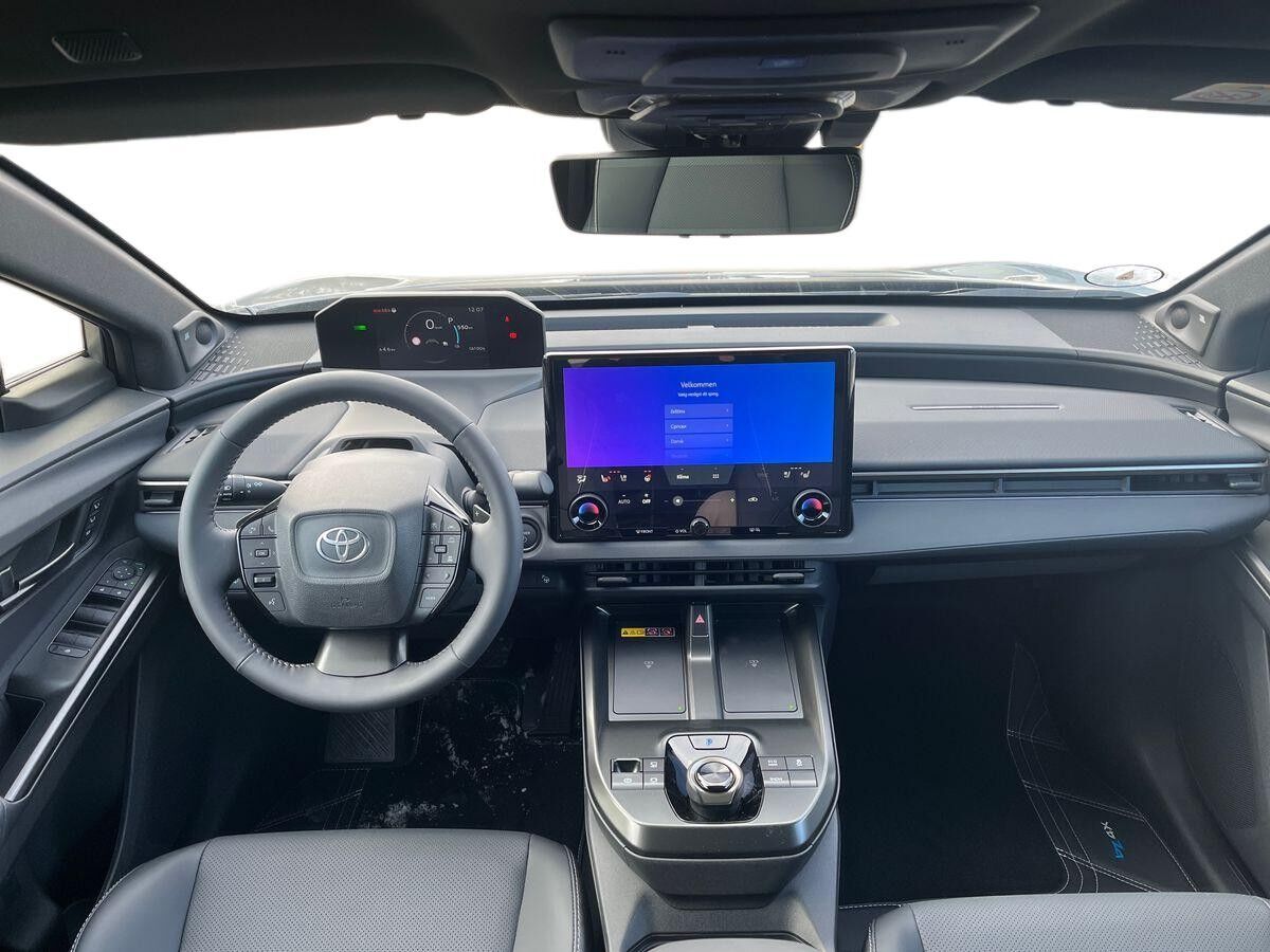 Billede af Toyota bZ4X 165 kW (224 hk) aut. gear Executive