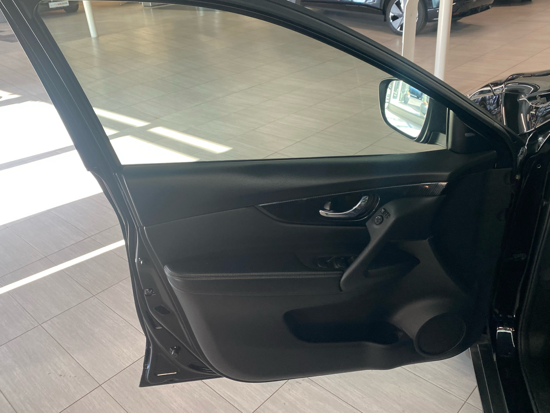 Billede af Nissan X-Trail 7 pers. 1,3 Dig-T Tekna DCT 160HK 5d 6g Aut.