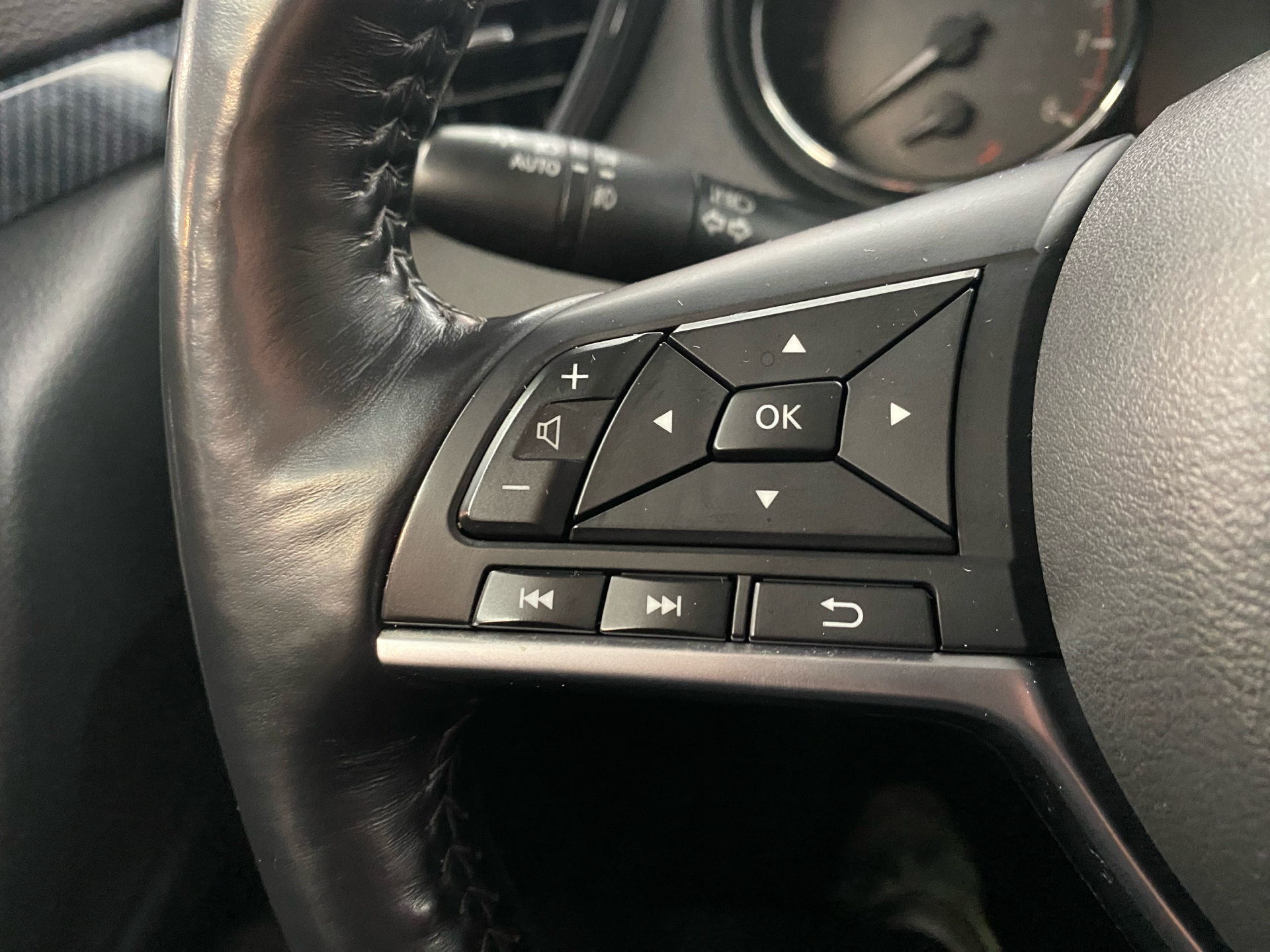 Billede af Nissan X-Trail 7 pers. 1,3 Dig-T Tekna DCT 160HK 5d 6g Aut.