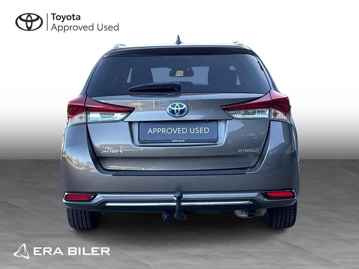 Billede af Toyota Auris Touring Sports 1,8 Hybrid H2 Comfort 136HK Stc Aut.