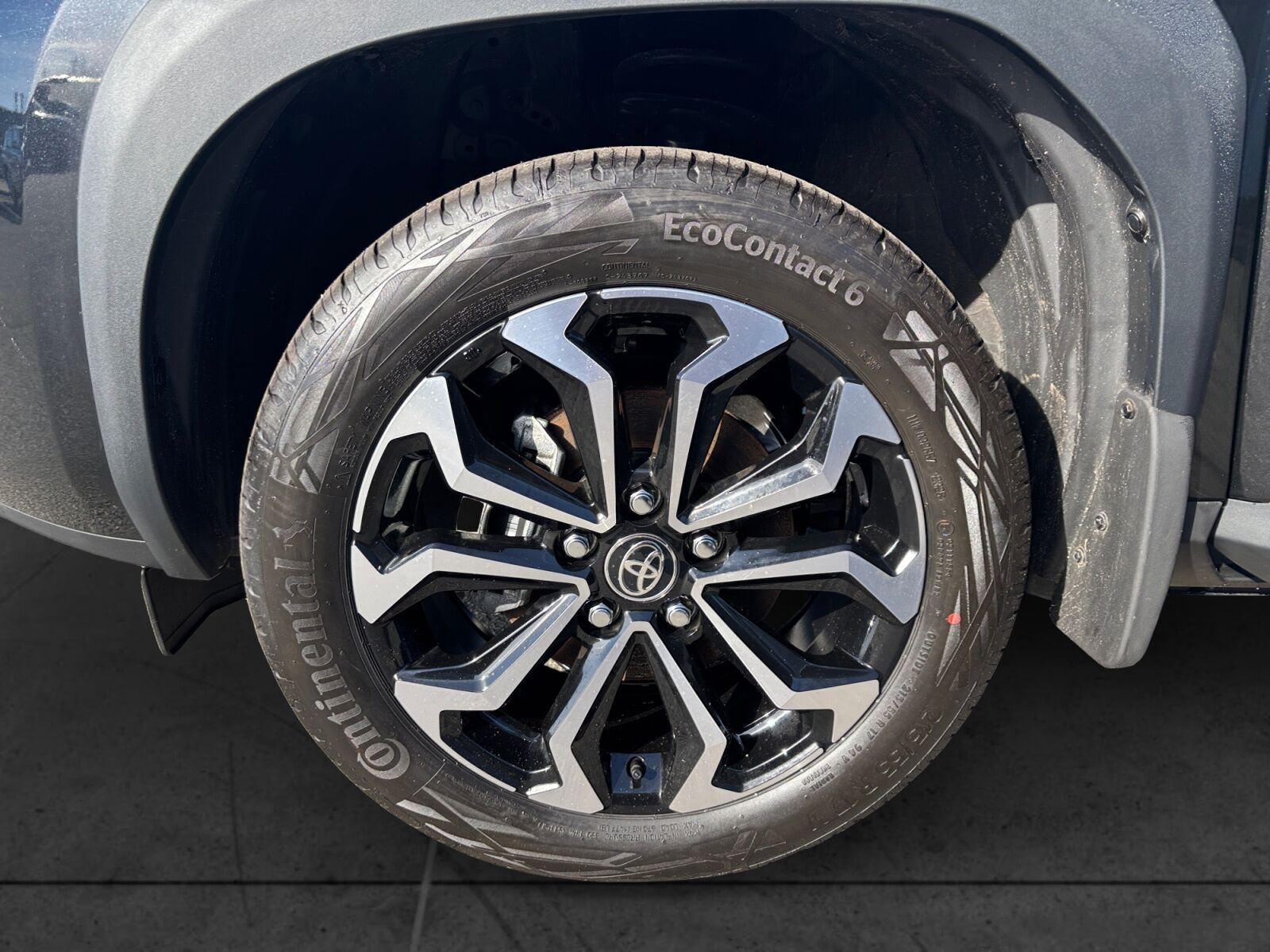 Billede af Toyota Yaris Cross 1,5 Hybrid Style Comfort 116HK 5d Trinl. Gear