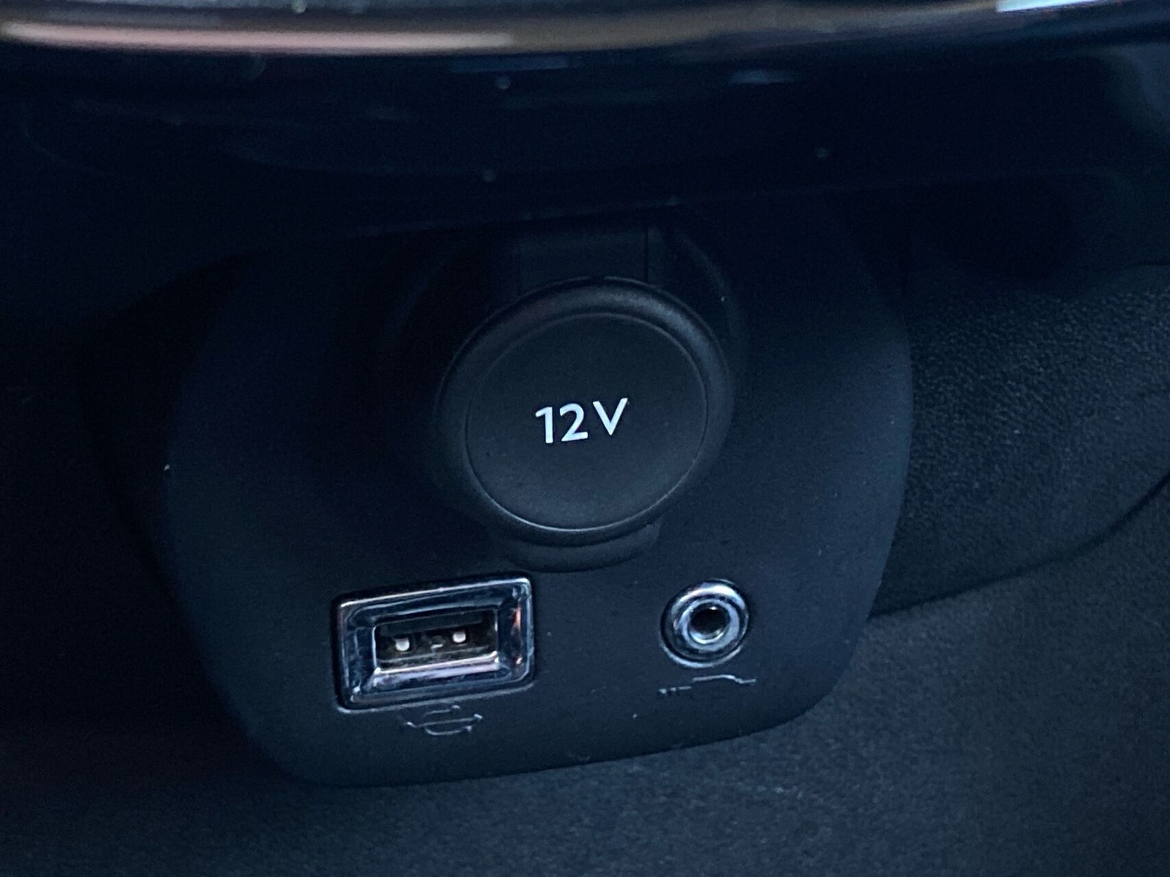 Billede af Peugeot 108 1,0 e-Vti More+ 69HK 5d