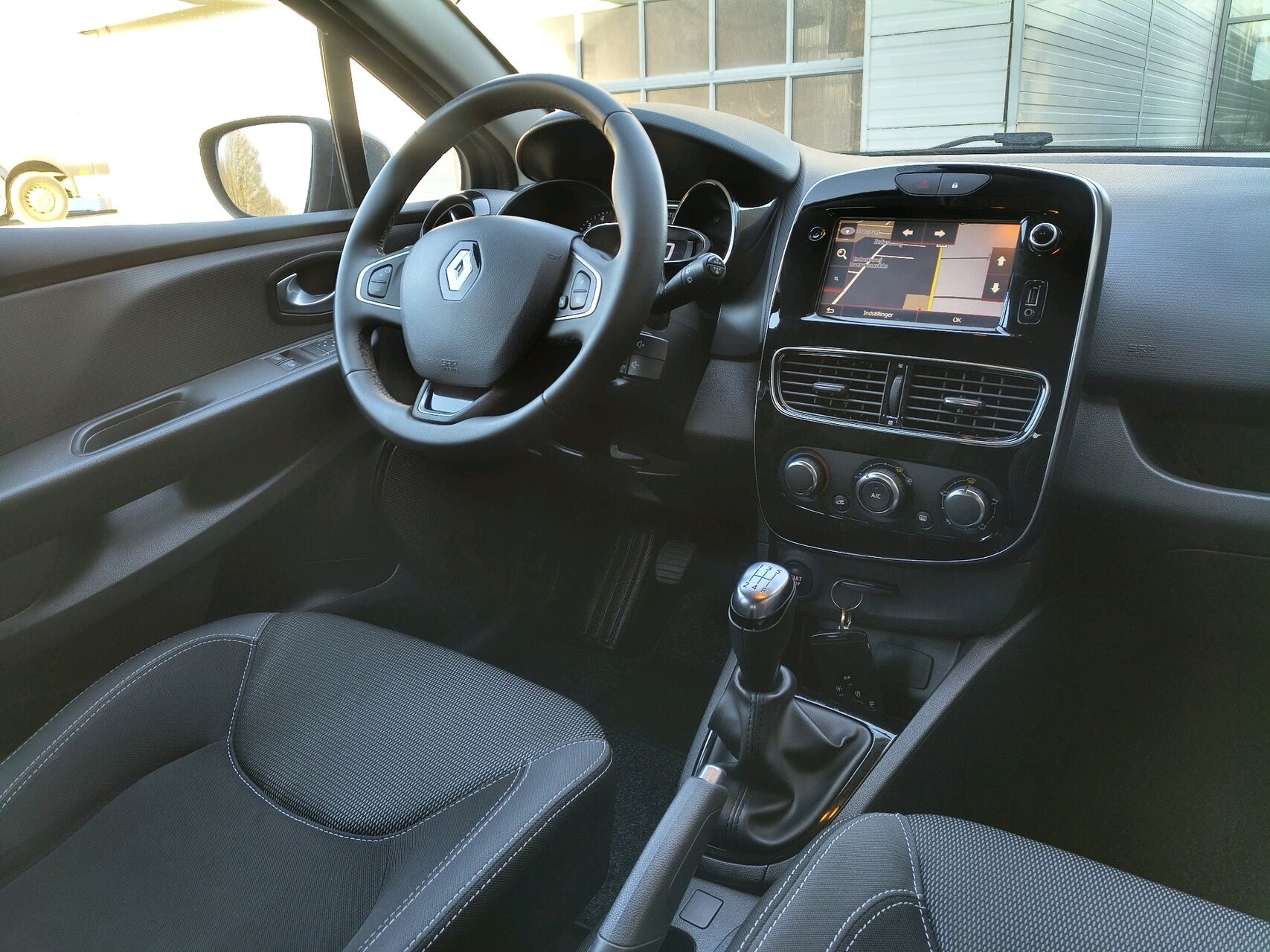 Billede af Renault Clio Sport Tourer 1,5 Energy DCI Zen 90HK Stc