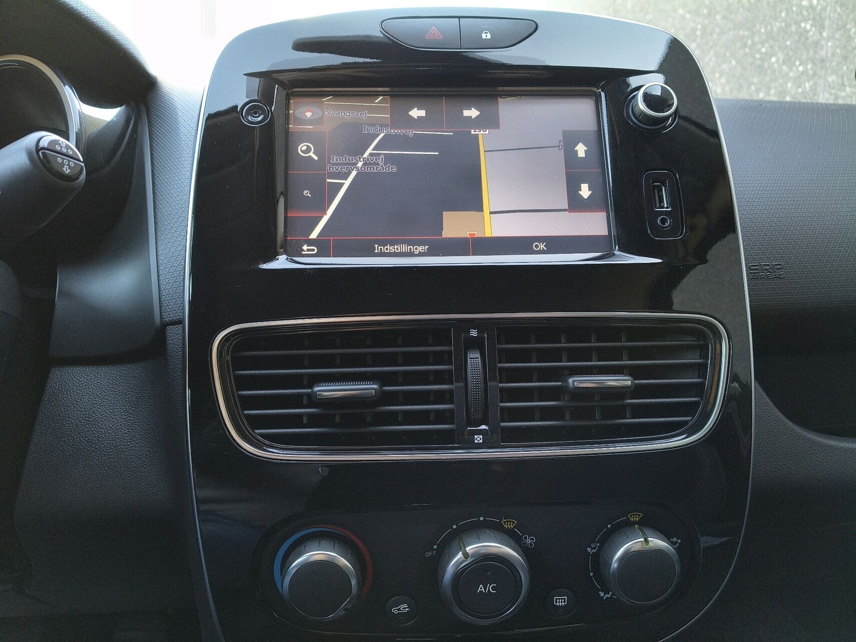 Billede af Renault Clio Sport Tourer 1,5 Energy DCI Zen 90HK Stc