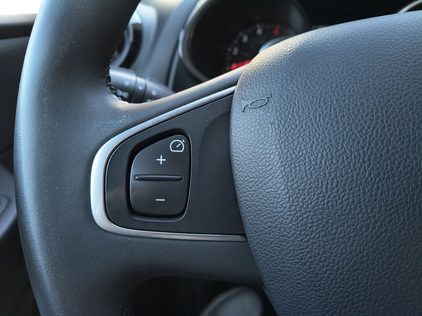 Billede af Renault Clio Sport Tourer 1,5 Energy DCI Zen 90HK Stc