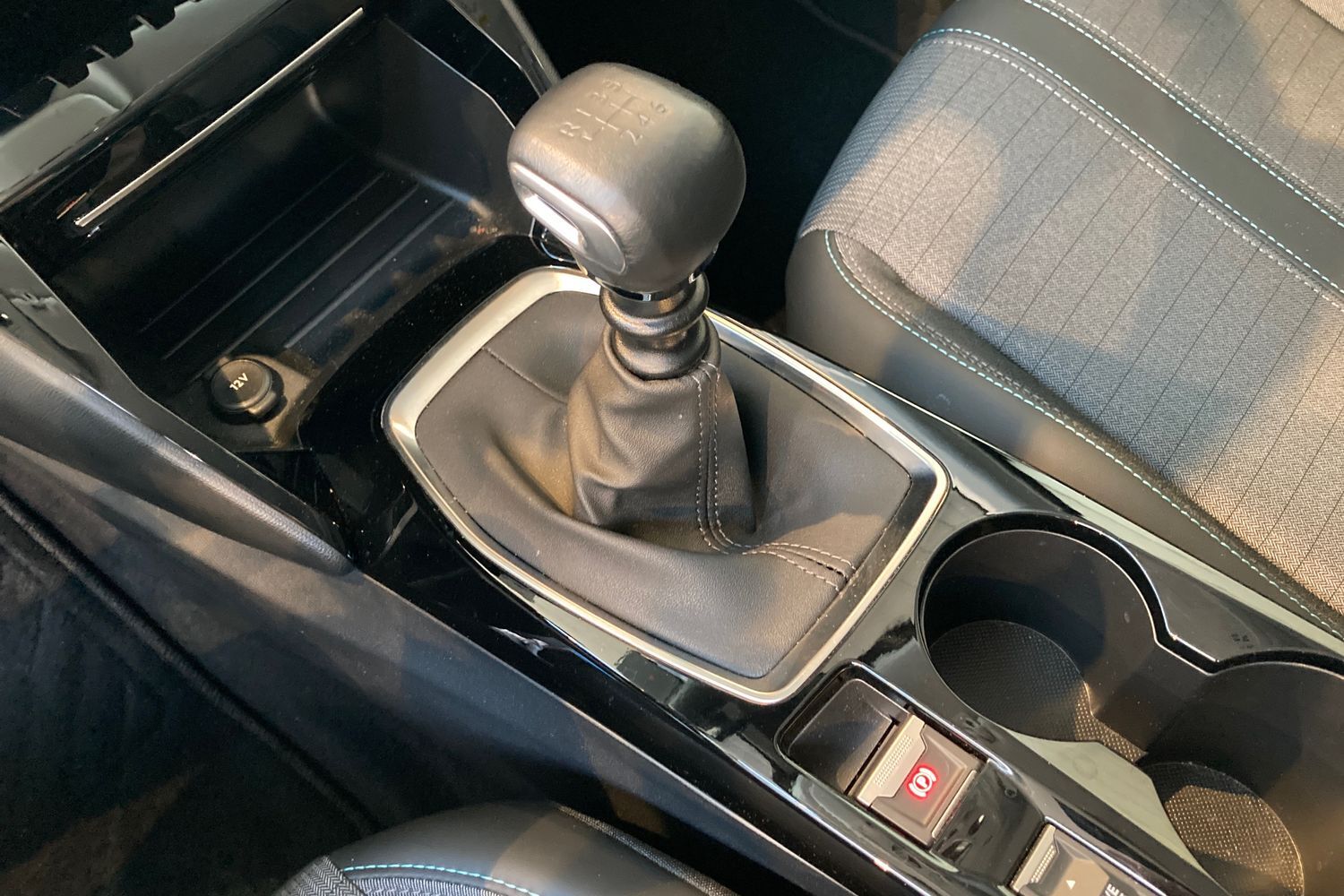 Billede af Peugeot 208 1,2 PureTech Allure Pack 100HK 5d 6g