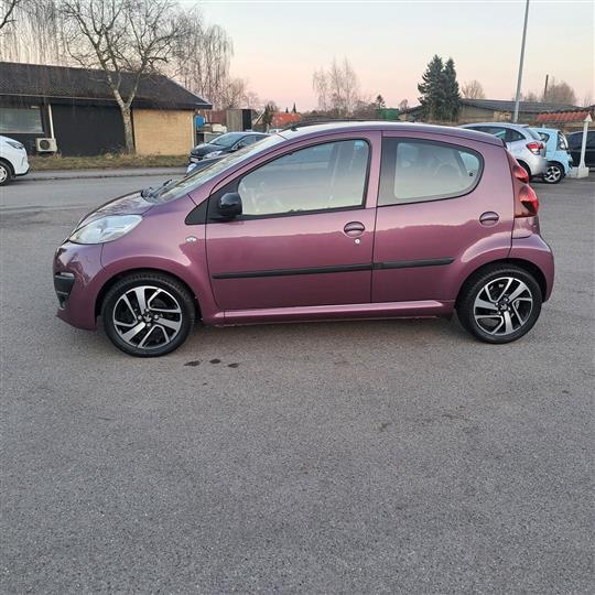 Peugeot 107 1,0 Motion Air 68HK 5d