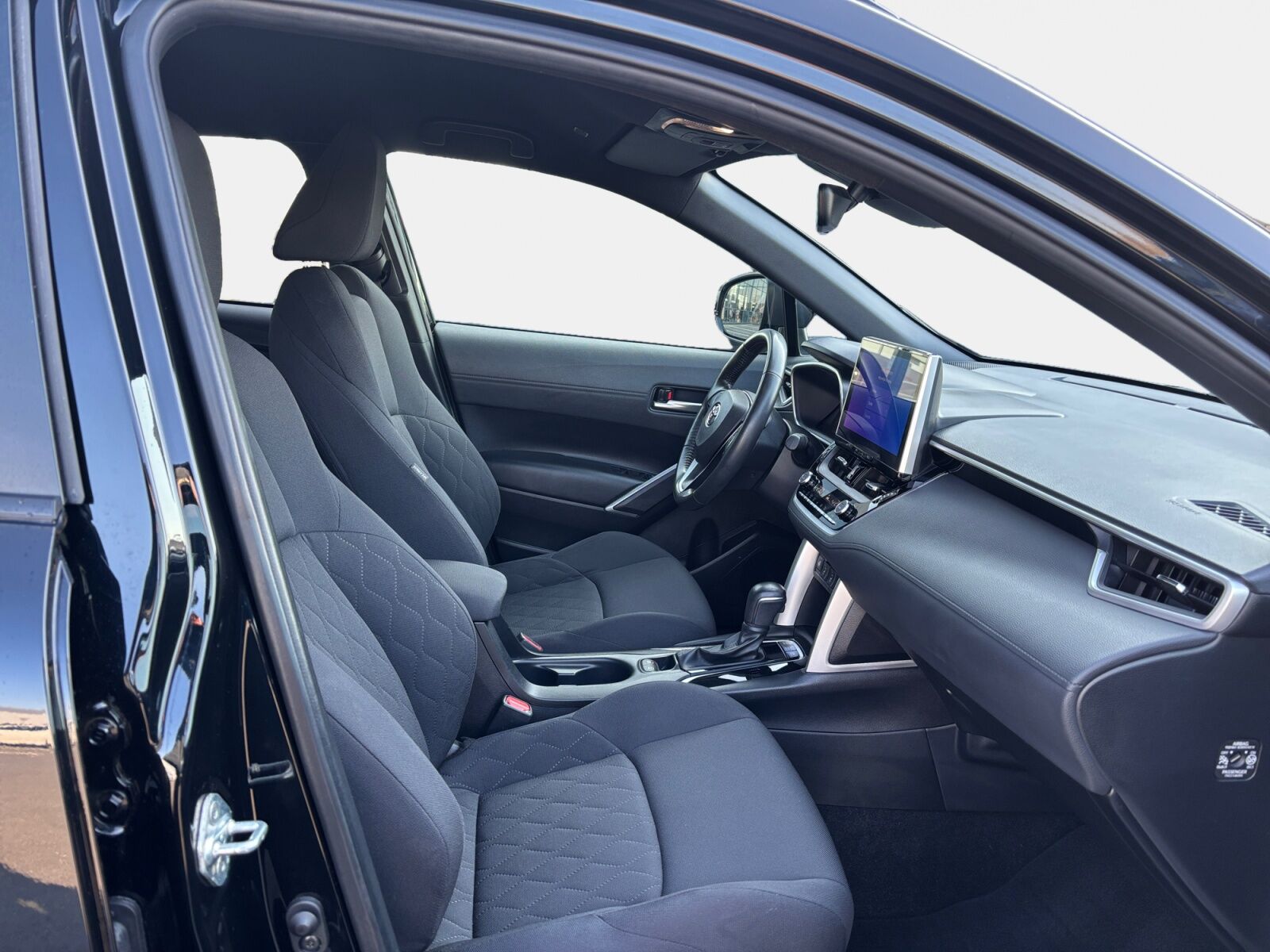 Billede af Toyota Corolla Cross 2,0 Hybrid Style Comfort E-CVT 197HK 5d Aut.