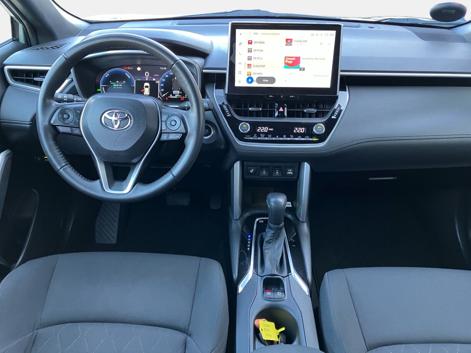 Billede af Toyota Corolla Cross 2,0 Hybrid Style AWD-i 197HK 5d Aut.