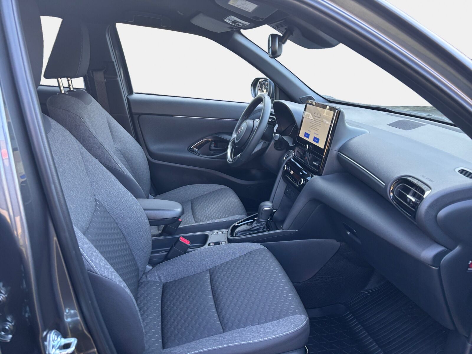 Billede af Toyota Yaris Cross 1,5 Hybrid Style Comfort 116HK 5d Trinl. Gear