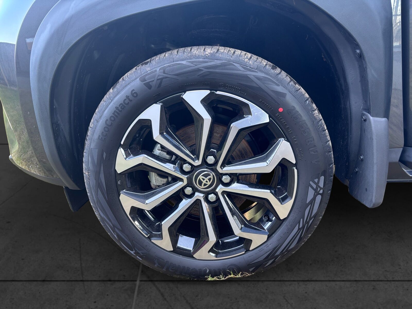 Billede af Toyota Yaris Cross 1,5 Hybrid Style Comfort 116HK 5d Trinl. Gear