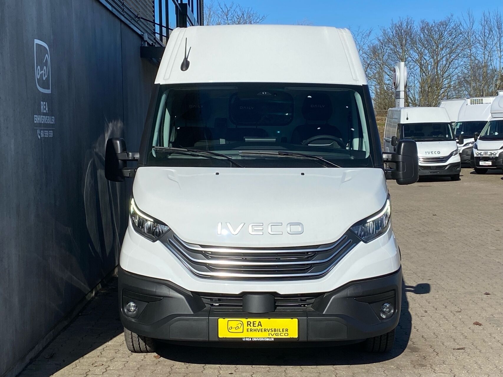 Billede af Iveco Daily 35S18 12m3 3,0 D 180HK Van 8g Aut.