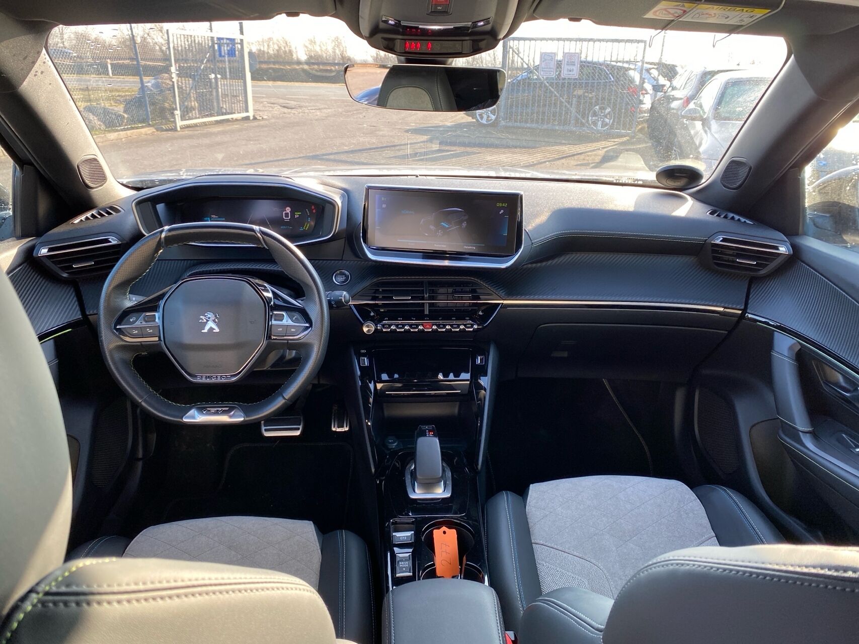 Billede af Peugeot e-2008 EL GT 136HK 5d Aut.