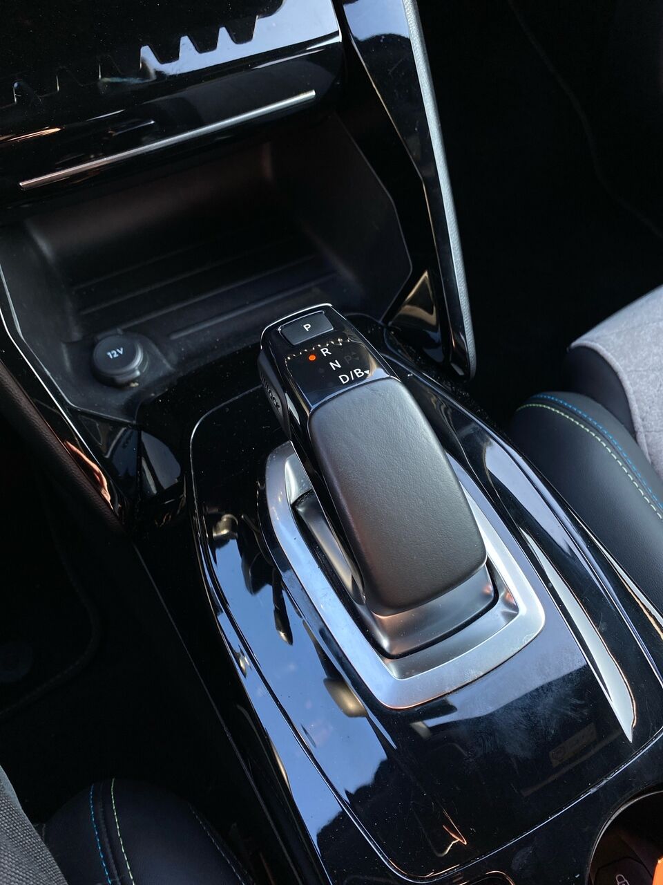 Billede af Peugeot e-2008 EL GT 136HK 5d Aut.