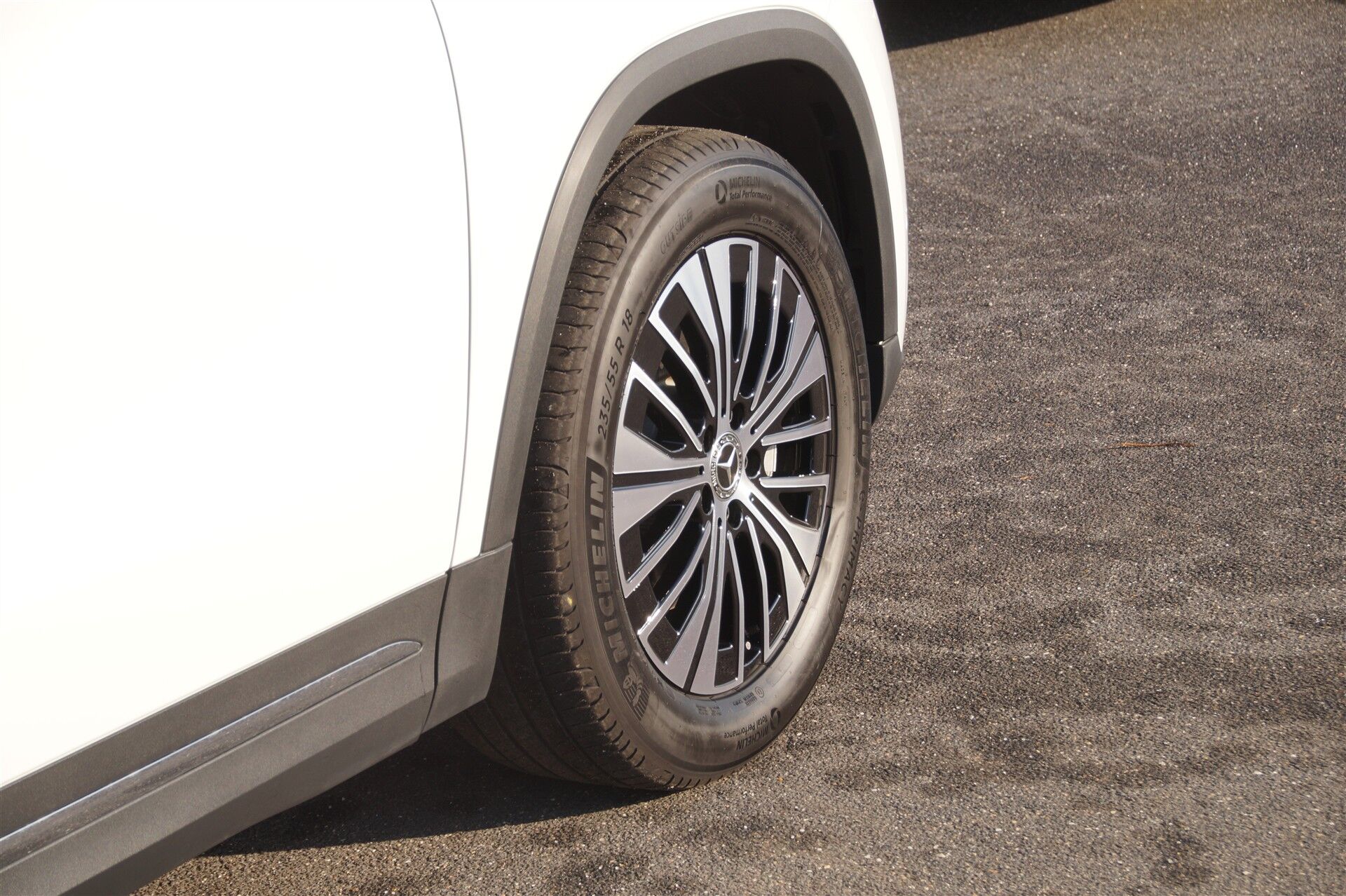 Billede af Mercedes-Benz EQA 250 EL Progressive 190HK 5d Aut.