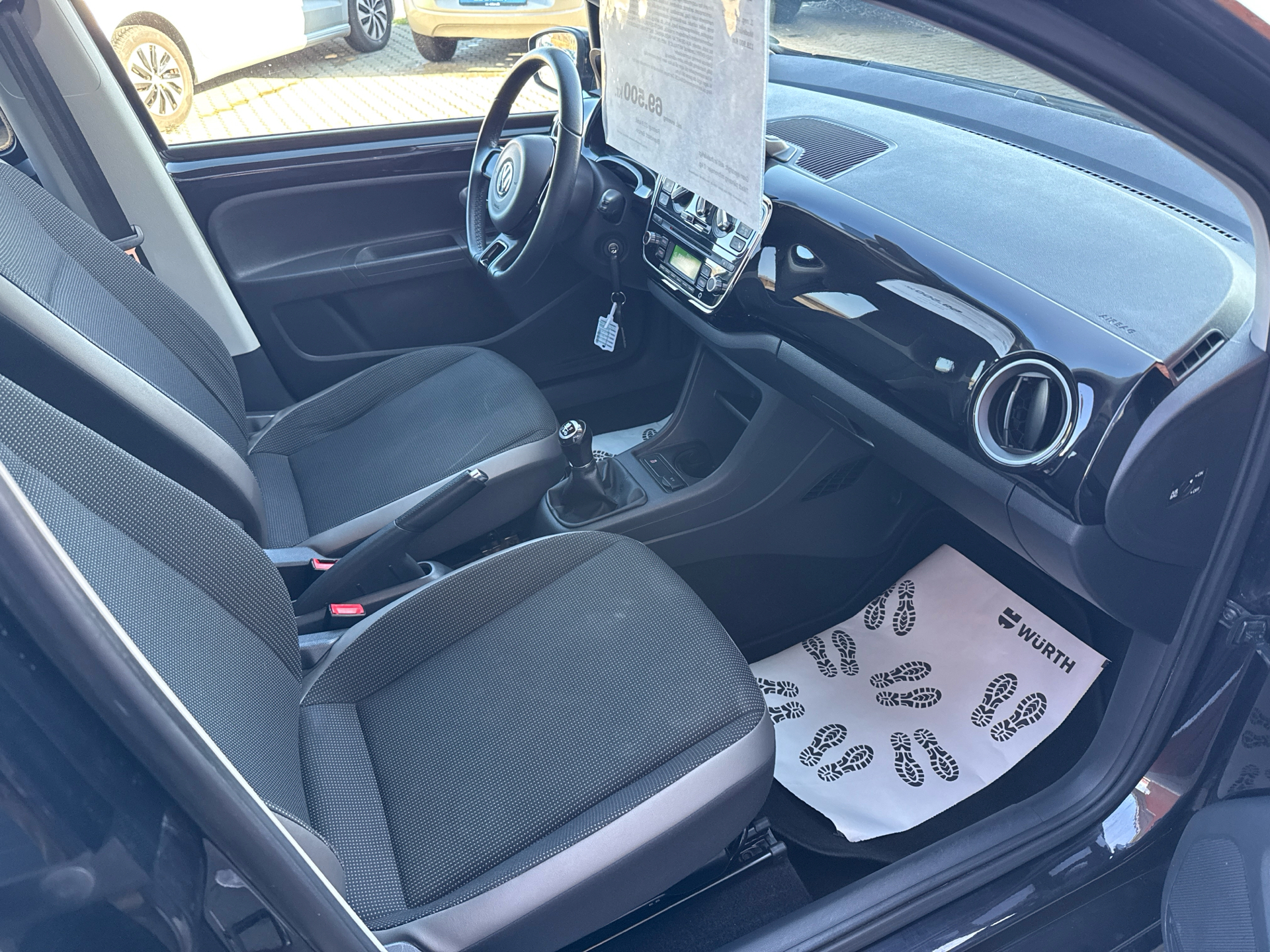 Billede af VW up 1,0 MPI BMT High 75HK 5d