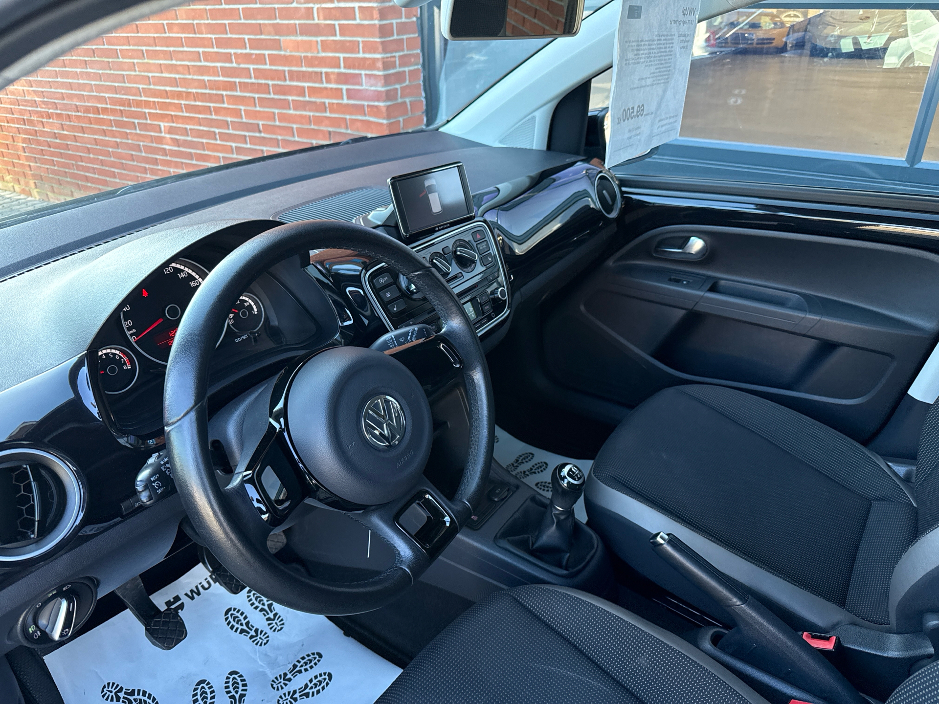 Billede af VW up 1,0 MPI BMT High 75HK 5d