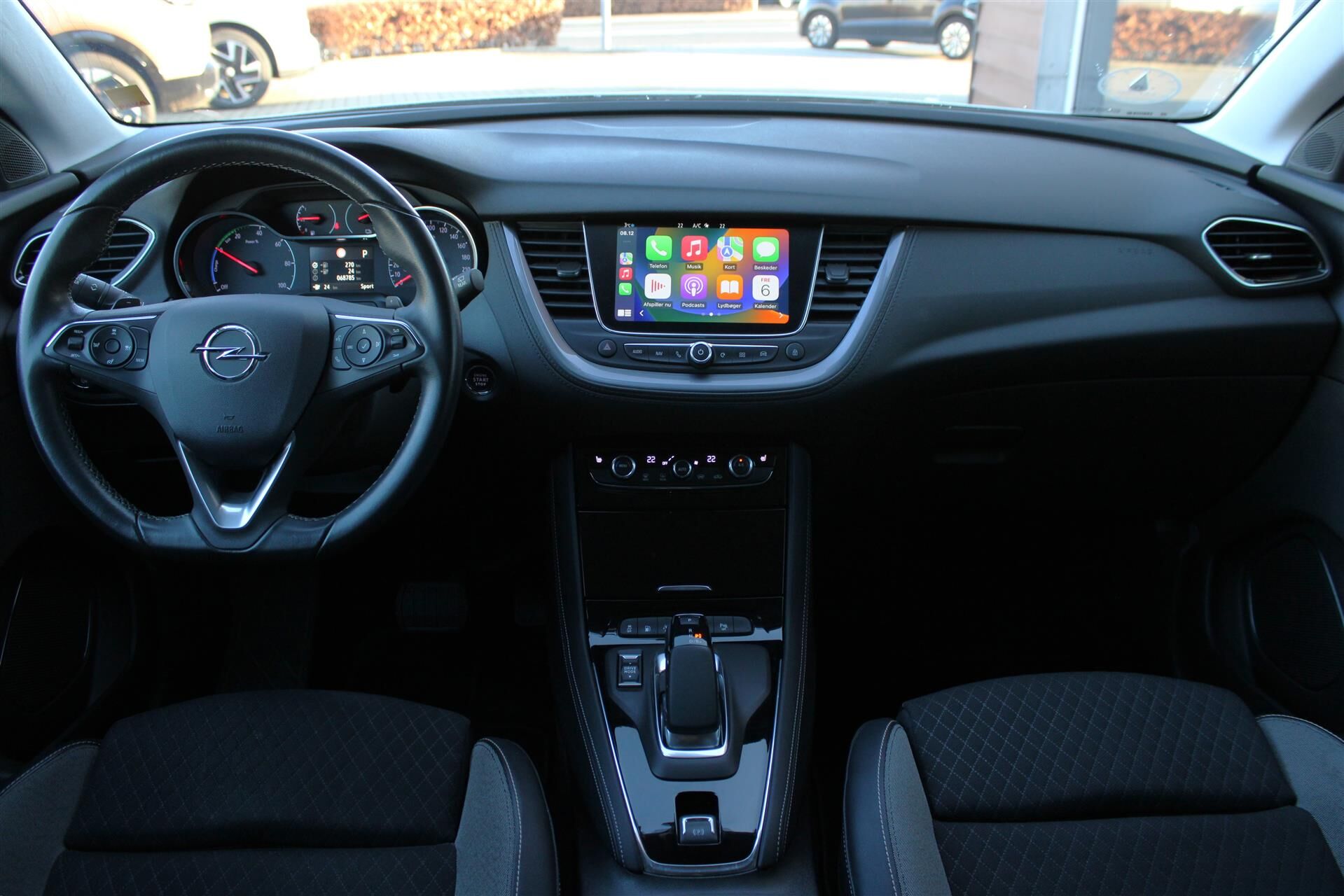 Billede af Opel Grandland X 1,6 PHEV  Plugin-hybrid Cosmo Prestige Pack 225HK 5d 8g Aut.