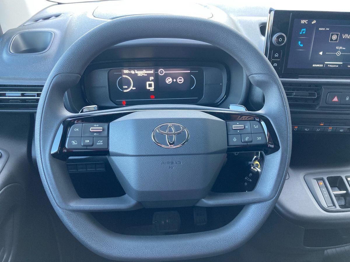 Billede af Toyota Proace City Electric Medium EL Comfort Master En Skydedør 136HK Van Aut.