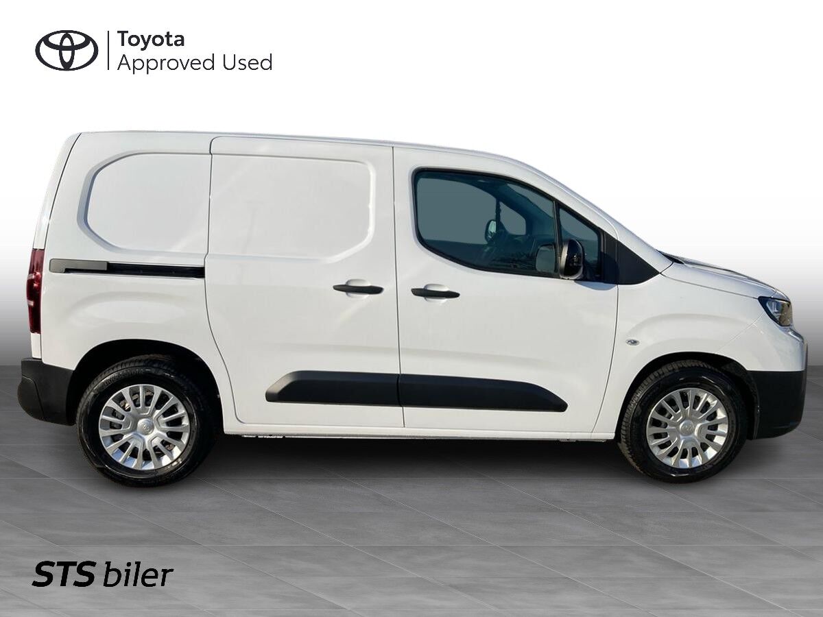 Billede af Toyota Proace City Electric Medium EL Comfort Master En Skydedør 136HK Van Aut.