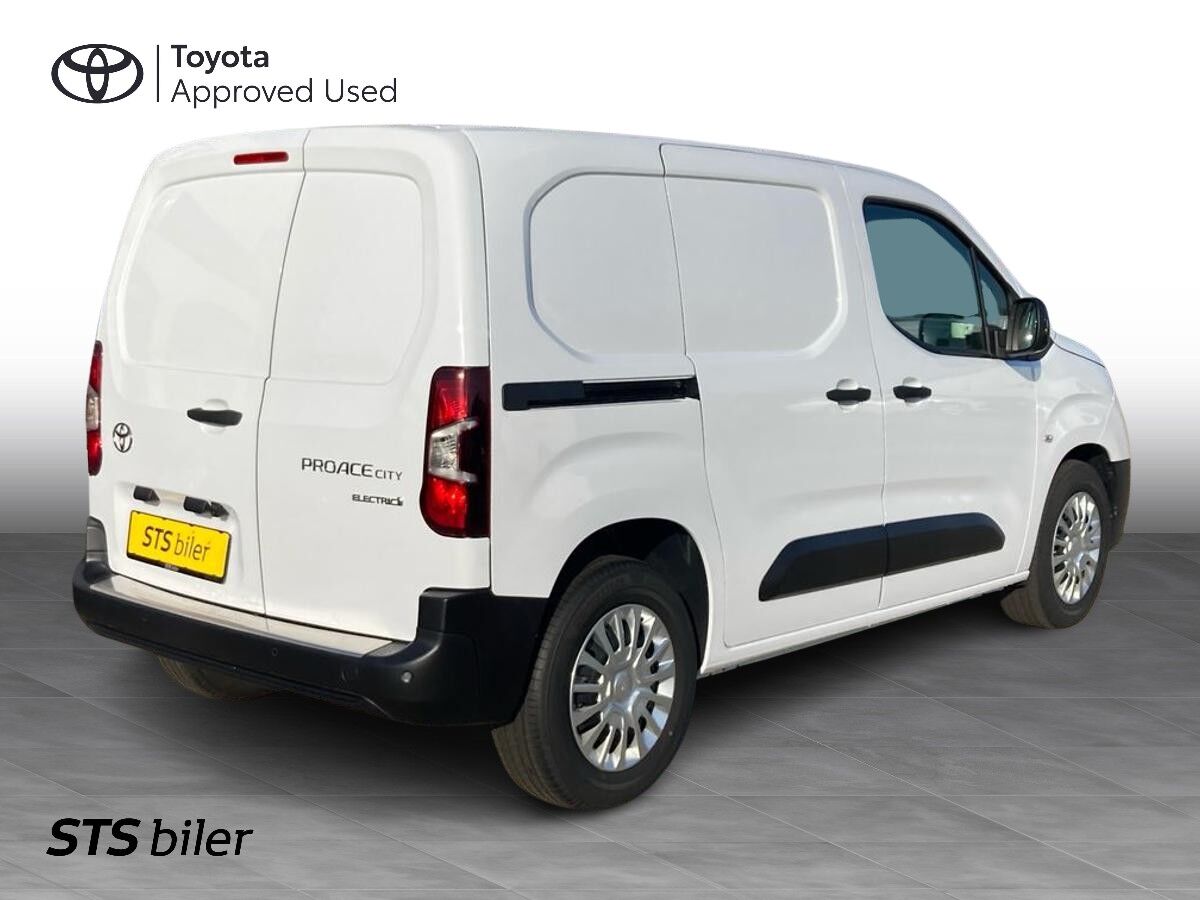 Billede af Toyota Proace City Electric Medium EL Comfort Master En Skydedør 136HK Van Aut.