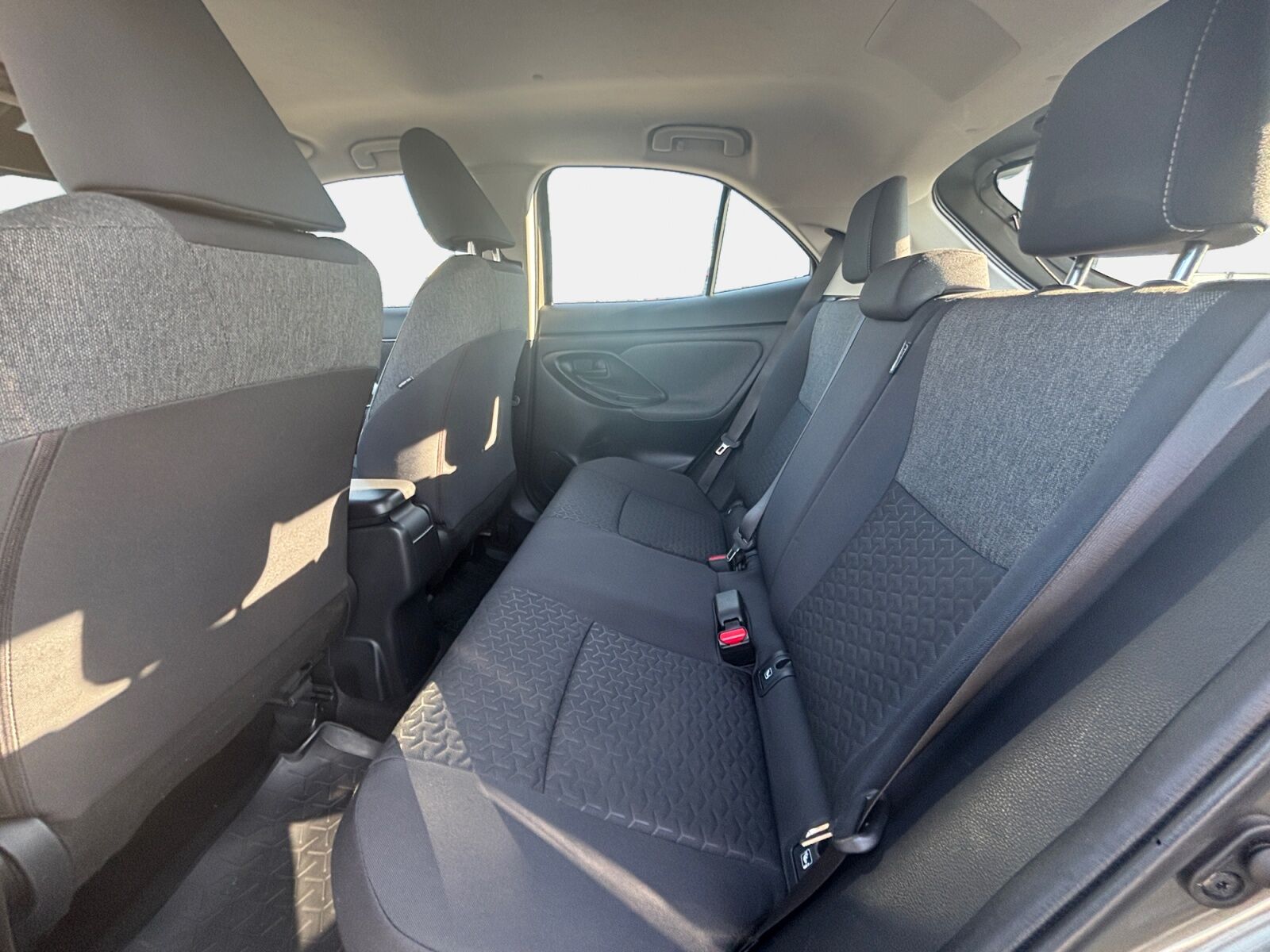 Billede af Toyota Yaris Cross 1,5 Hybrid Active Technology Plus 116HK 5d Trinl. Gear