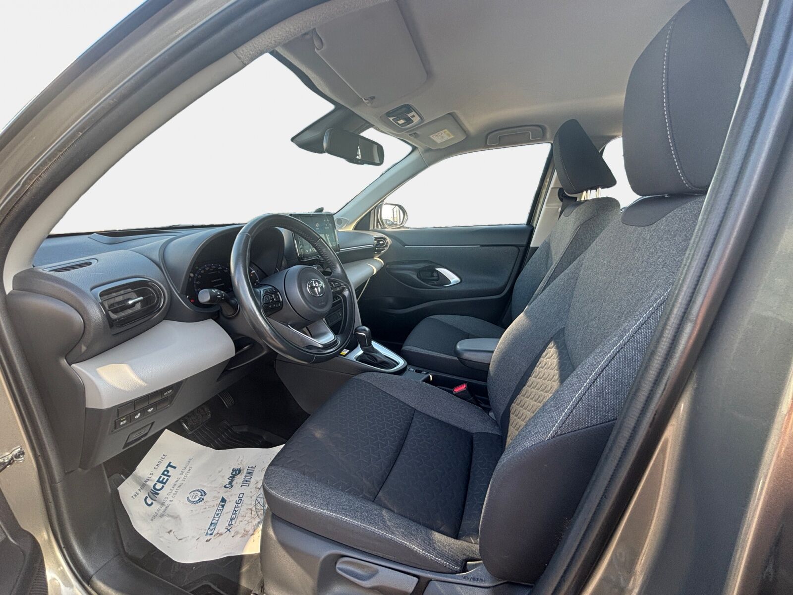 Billede af Toyota Yaris Cross 1,5 Hybrid Active Technology Plus 116HK 5d Trinl. Gear