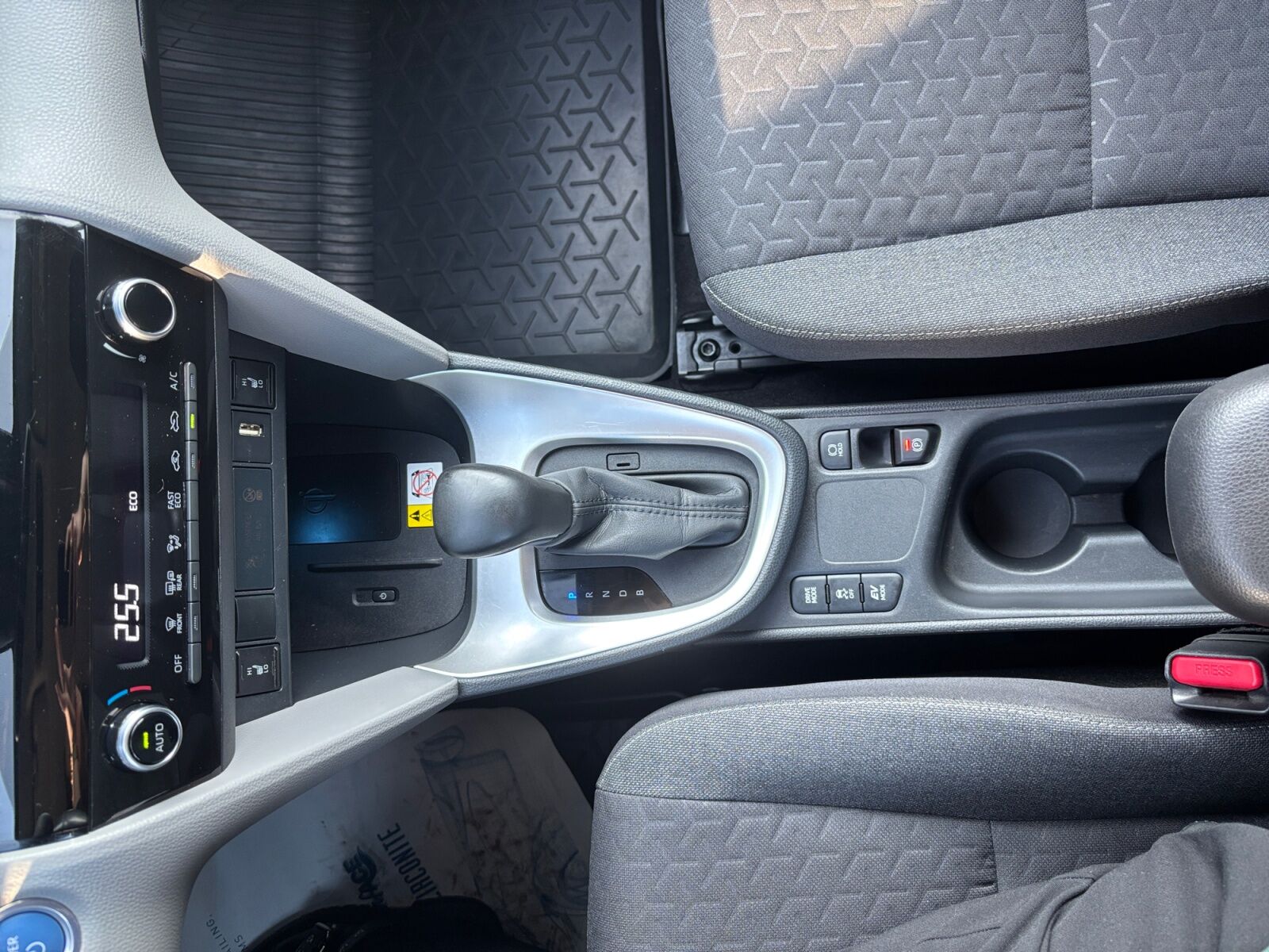 Billede af Toyota Yaris Cross 1,5 Hybrid Active Technology Plus 116HK 5d Trinl. Gear