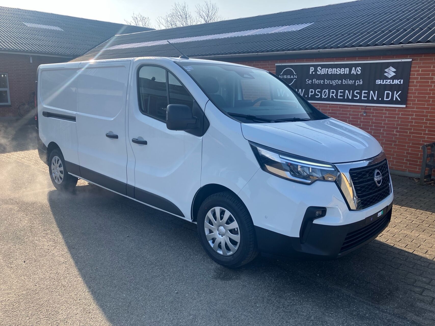 Billede af Nissan Primastar L2H1 2,0 DCi N-Connecta 150HK Van 6g