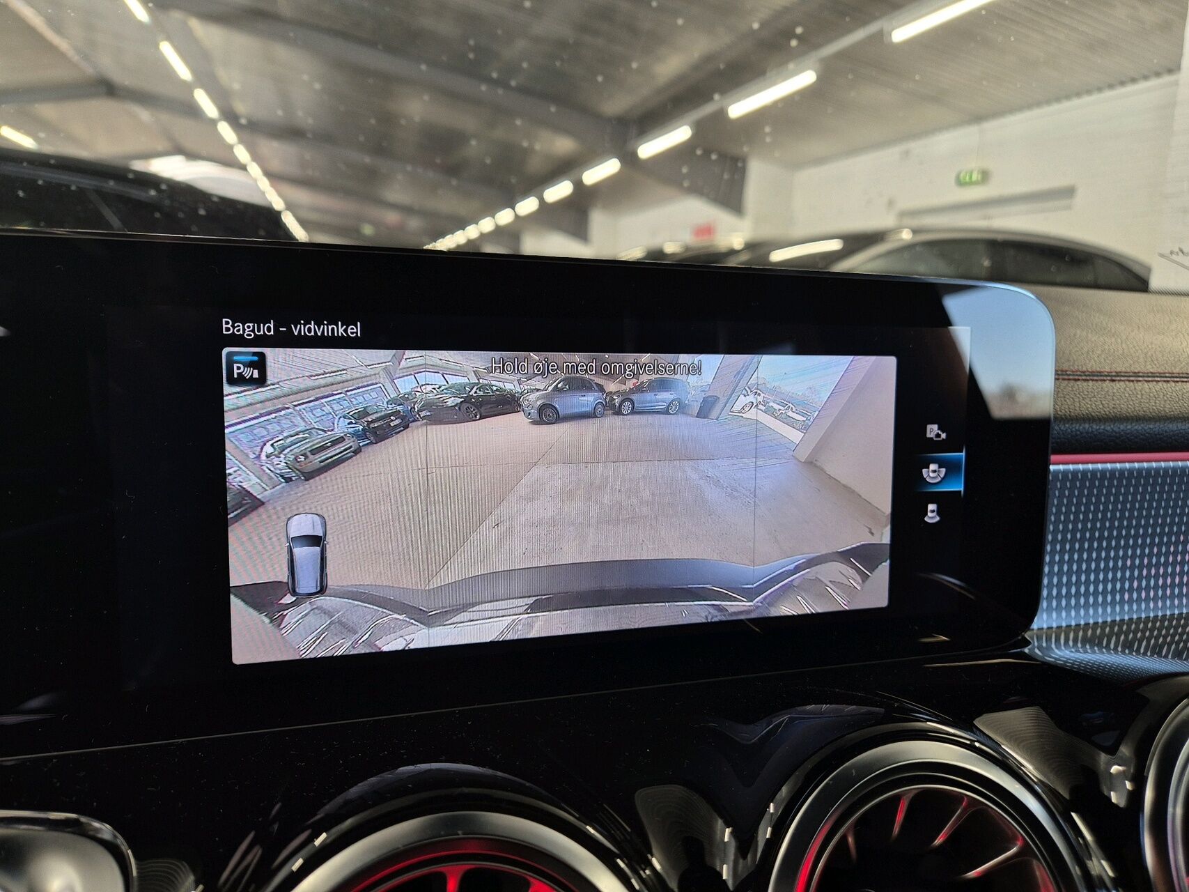 Billede af Mercedes-Benz EQB 250 EL AMG Line 7 sæder 190HK 5d Aut.