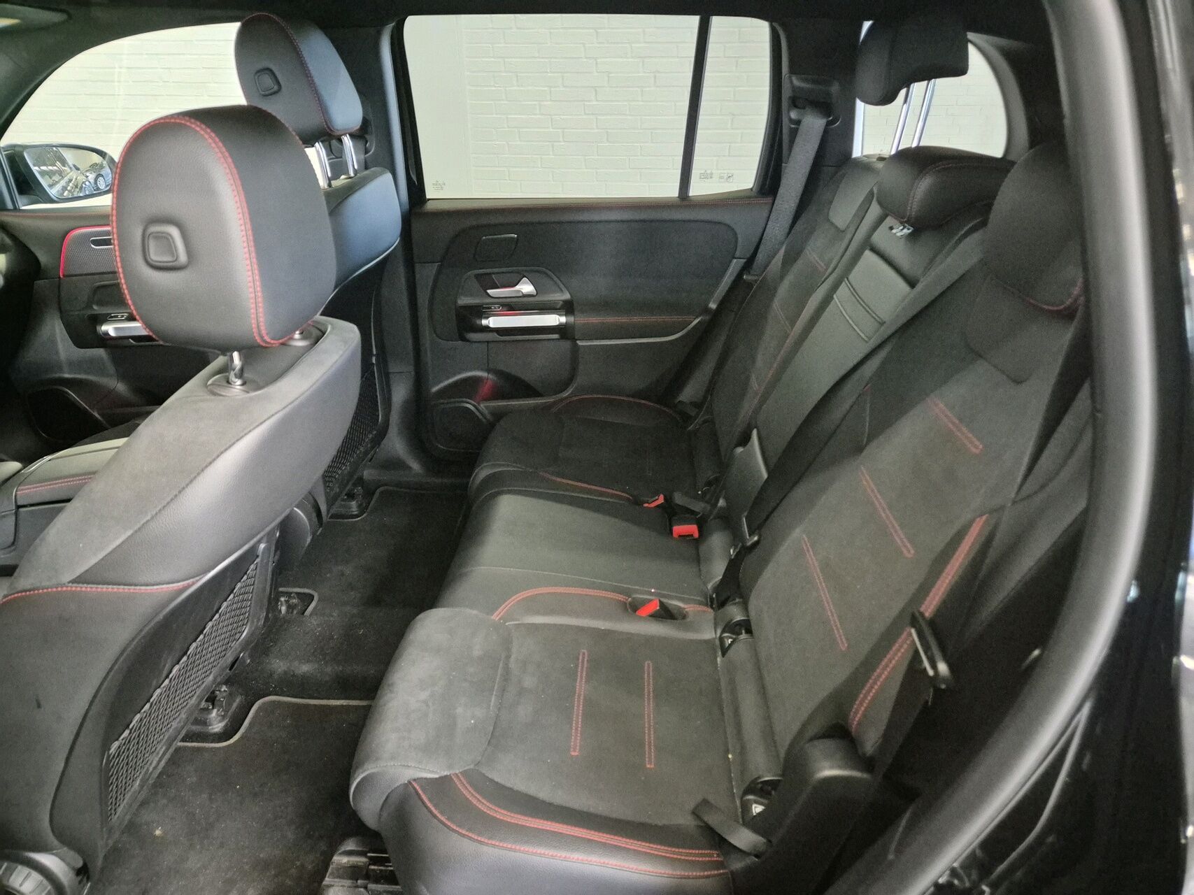 Billede af Mercedes-Benz EQB 250 EL AMG Line 7 sæder 190HK 5d Aut.