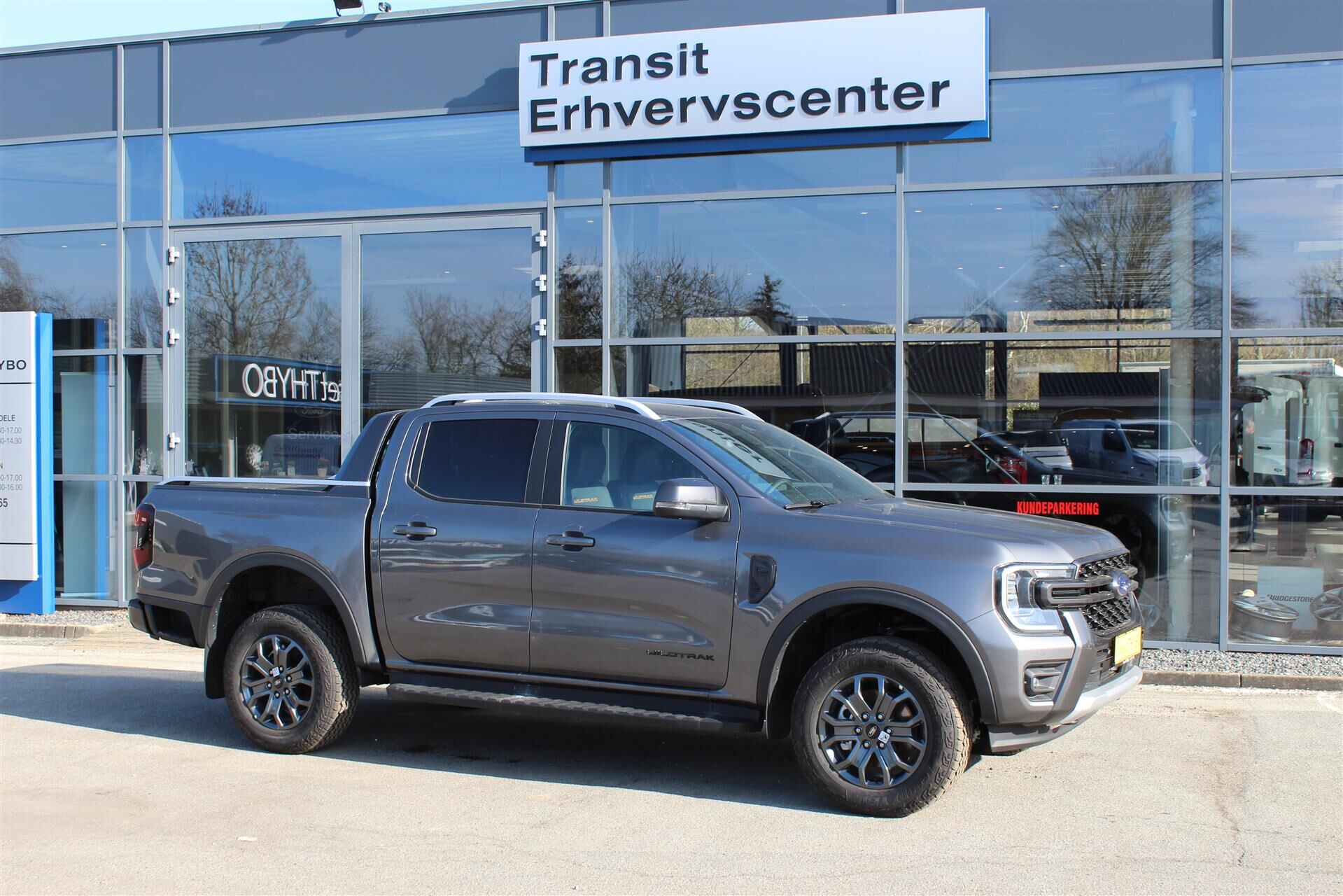 Billede af Ford Ranger Double Cab 2,0 EcoBlue Wildtrak e-4WD 205HK Pick-Up 10g Aut.