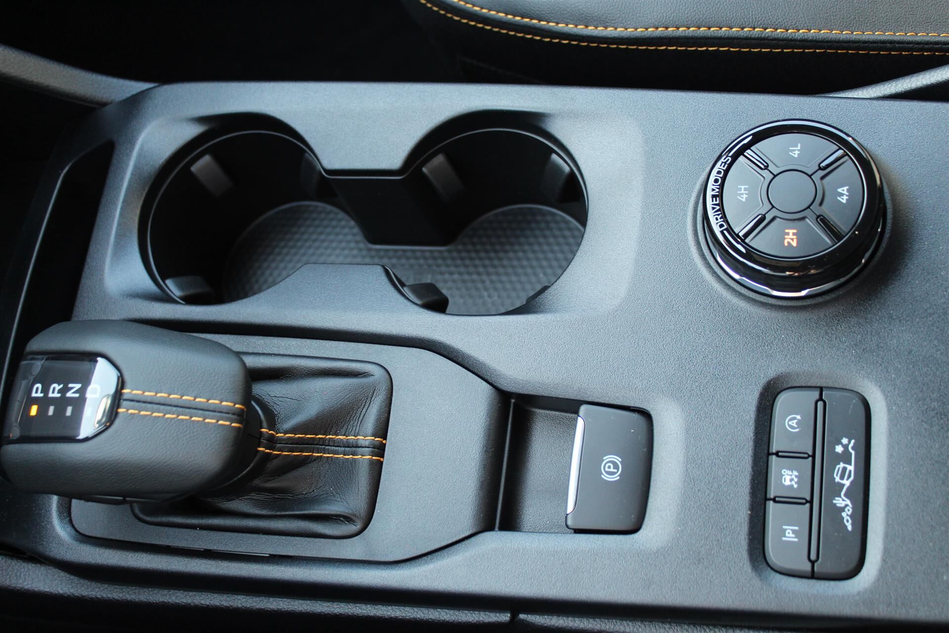 Billede af Ford Ranger Double Cab 2,0 EcoBlue Wildtrak e-4WD 205HK Pick-Up 10g Aut.